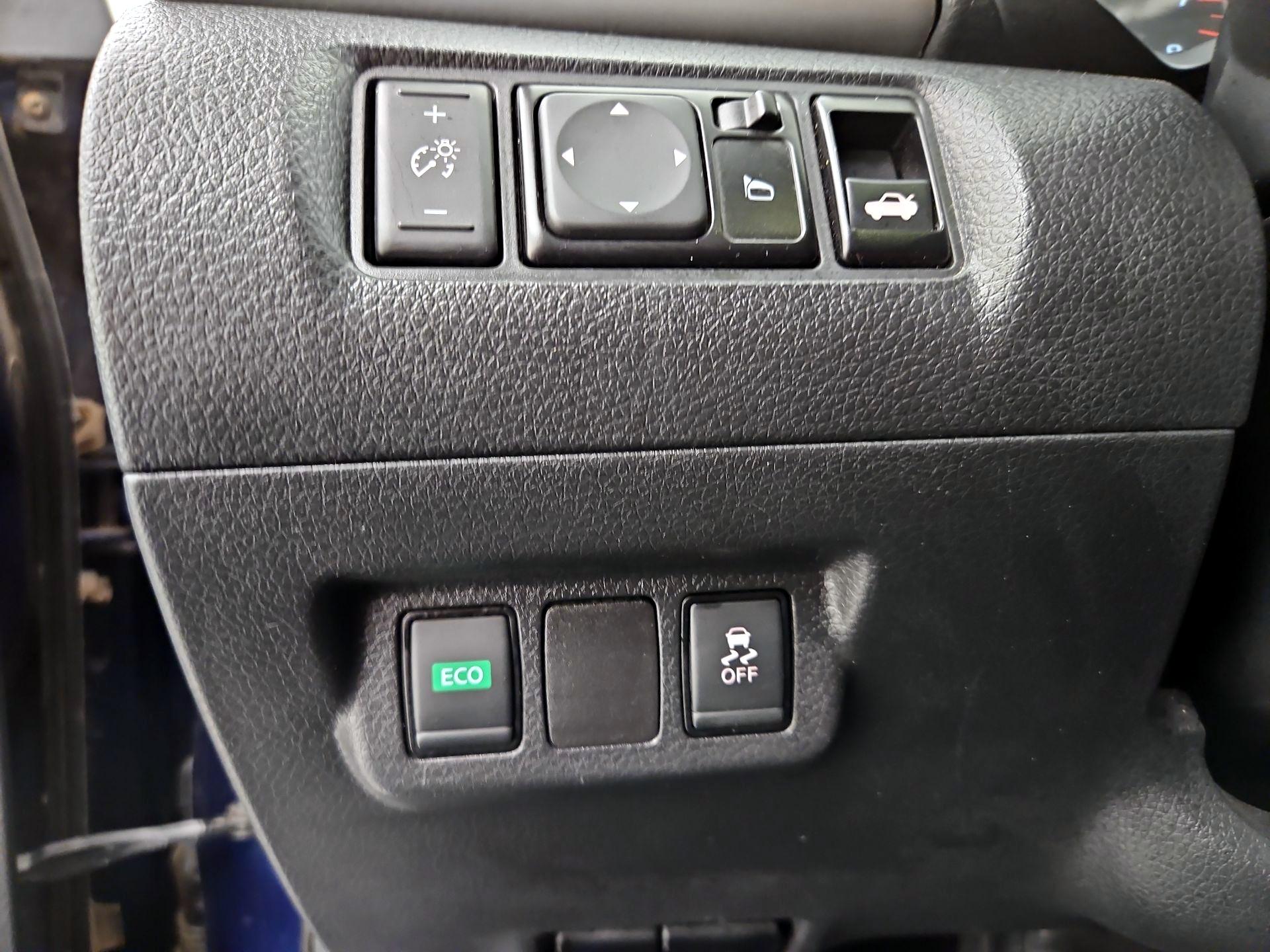Thumbnail: 2019 Nissan Sentra - 13