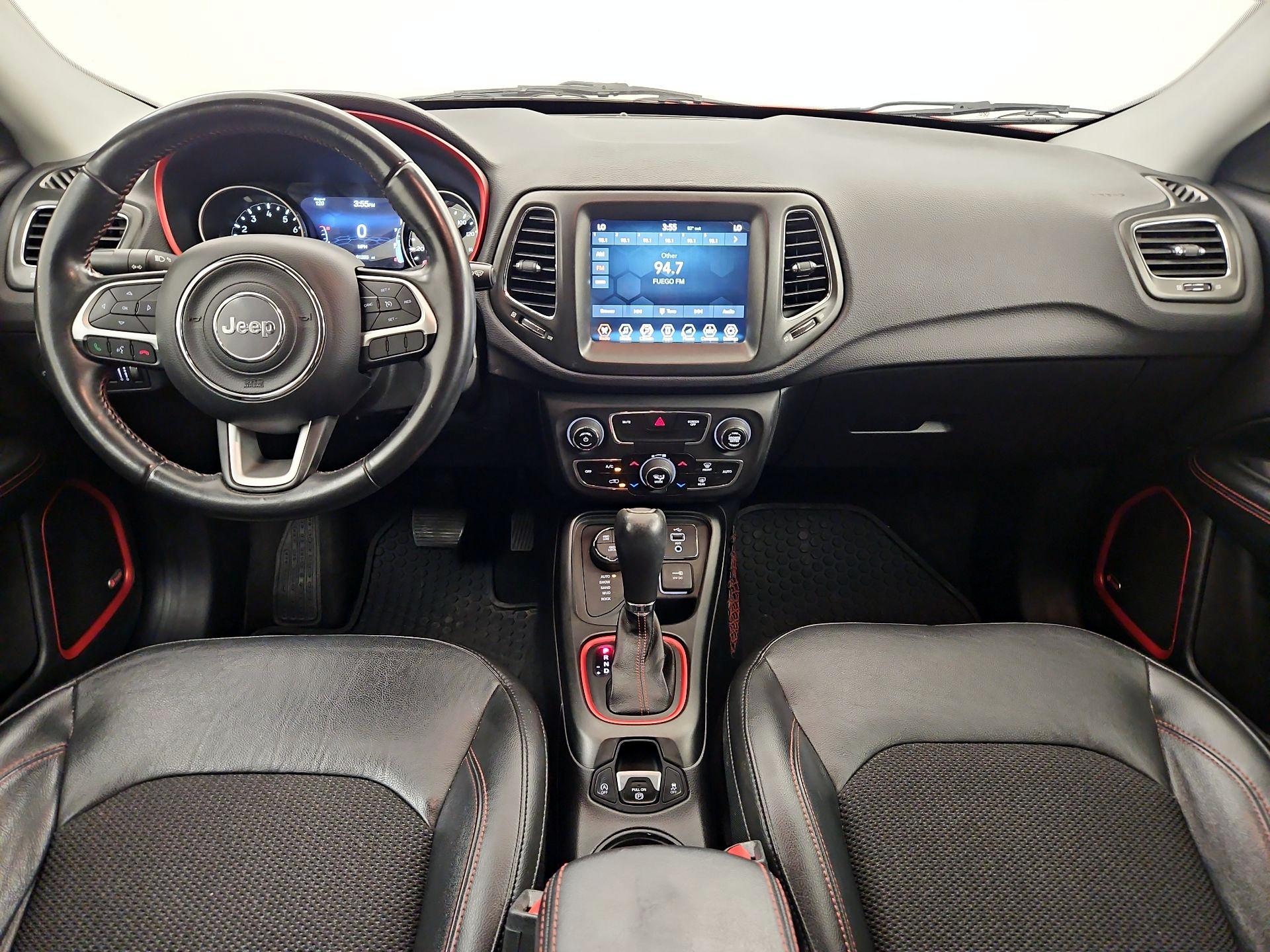Thumbnail: 2018 Jeep Compass - 9