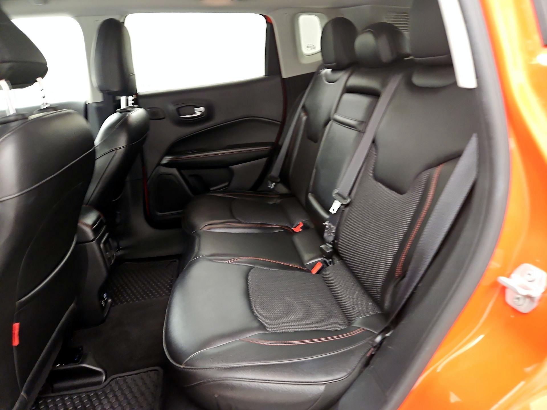 Thumbnail: 2018 Jeep Compass - 19