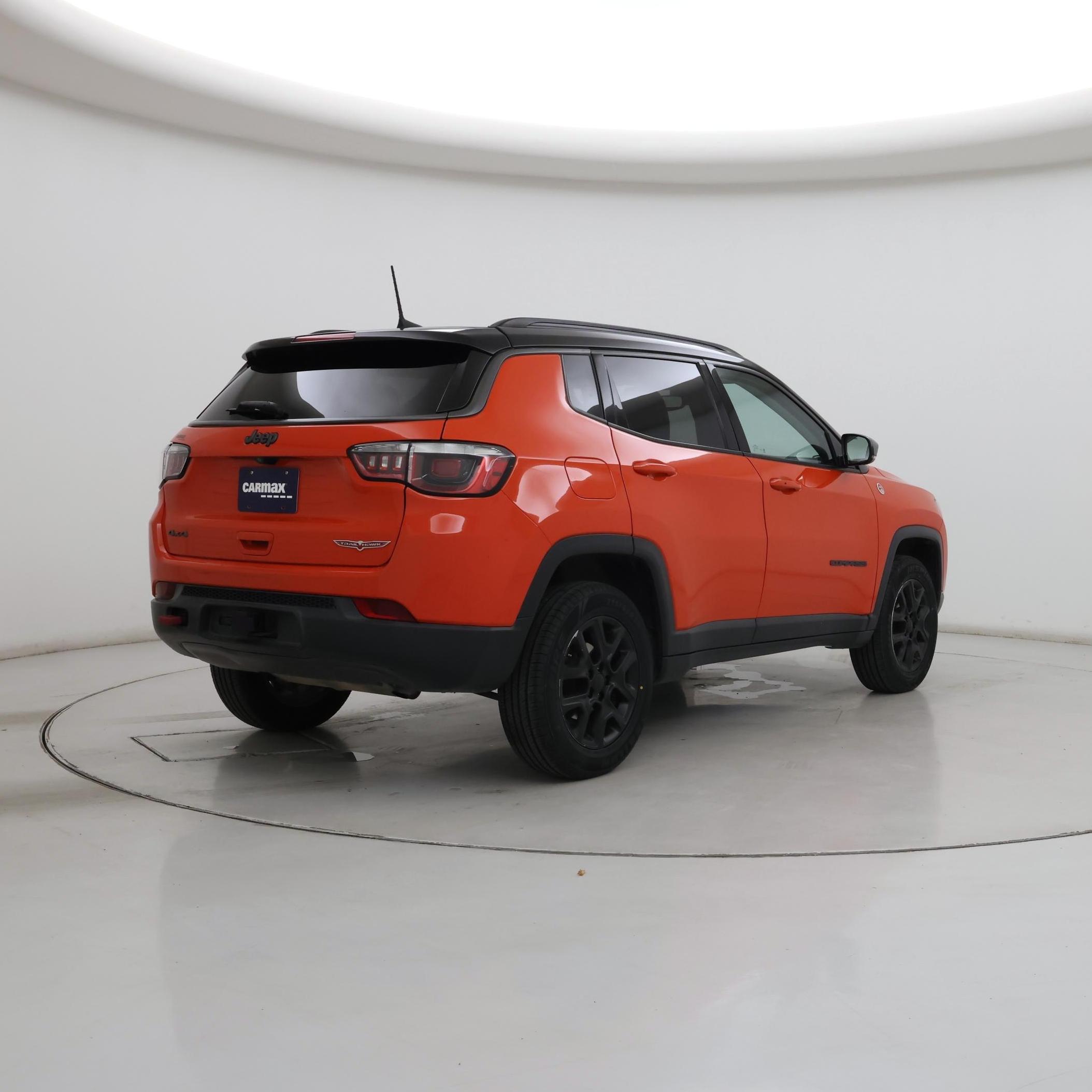 Thumbnail: 2018 Jeep Compass - 8