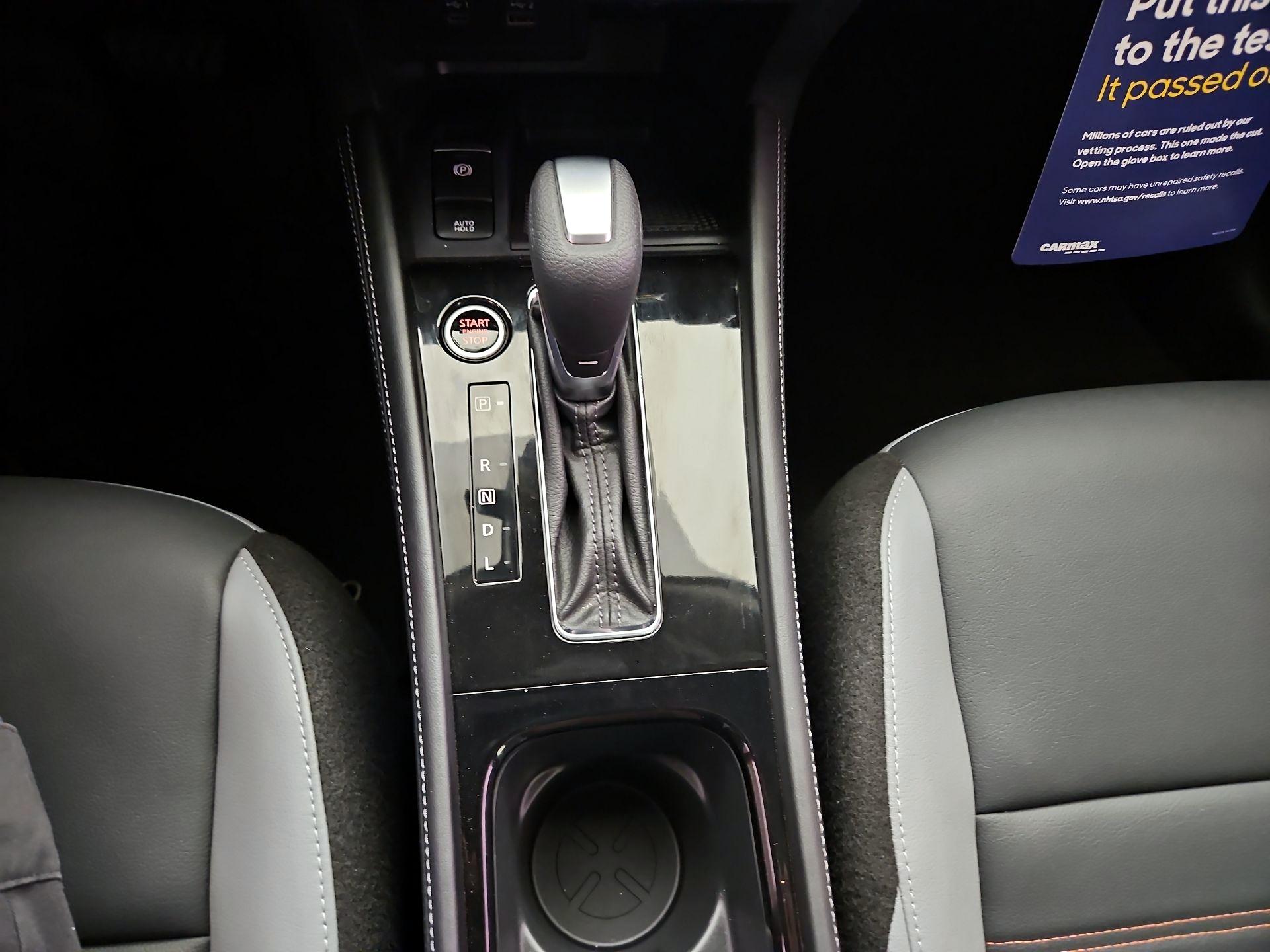 Thumbnail: 2023 Nissan Kicks - 17