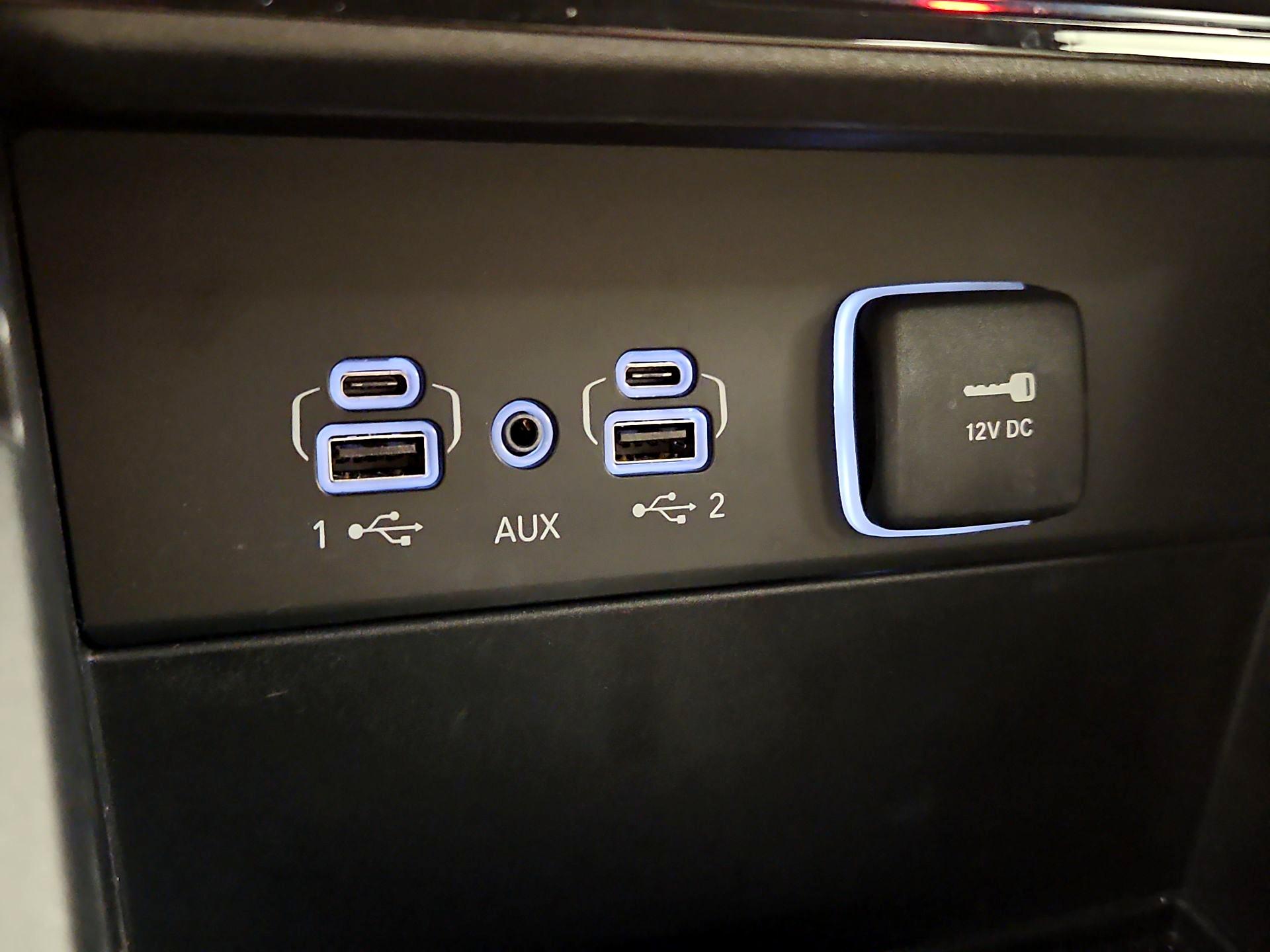 Thumbnail: 2023 Jeep Grand Cherokee L - 19