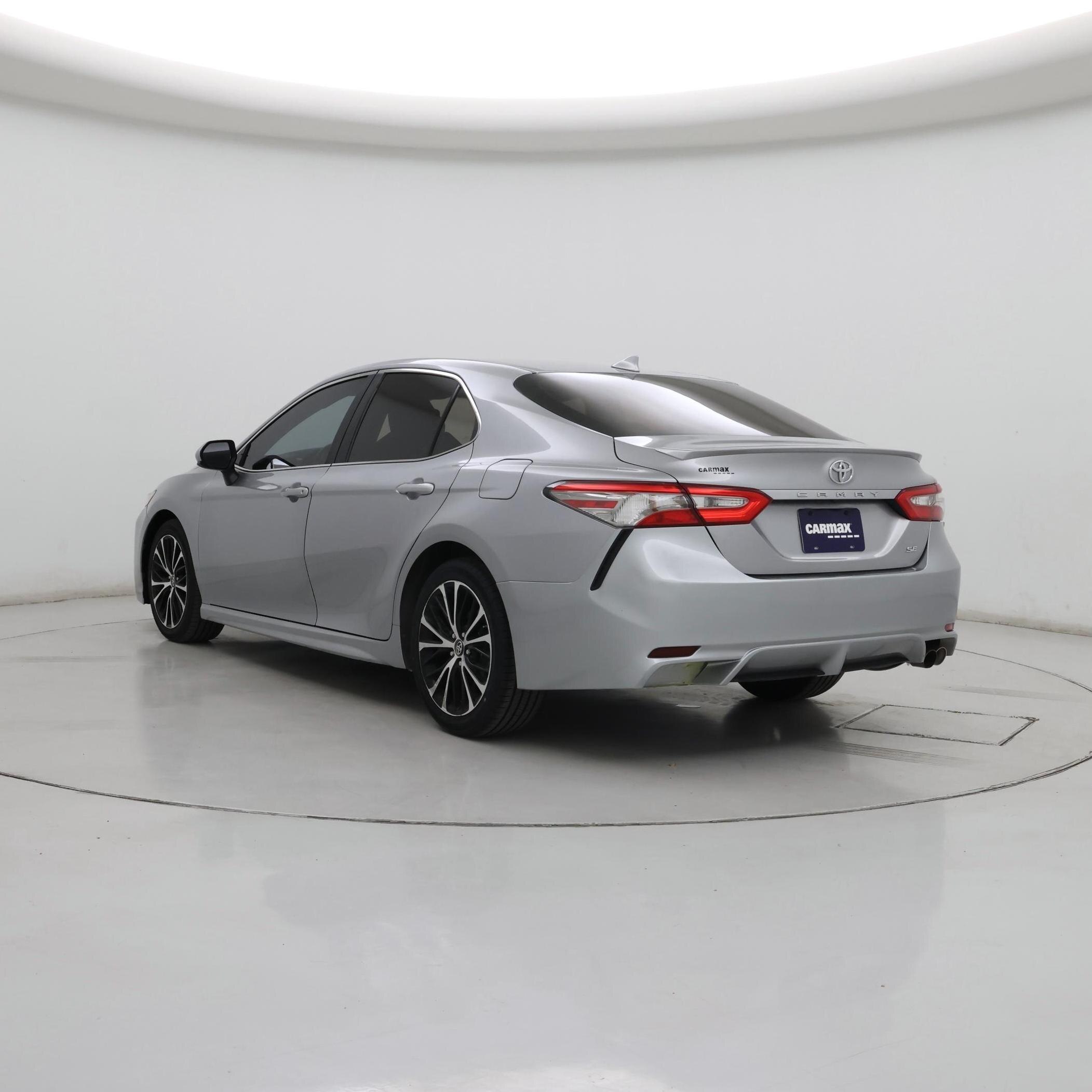 Thumbnail: 2019 Toyota Camry - 2