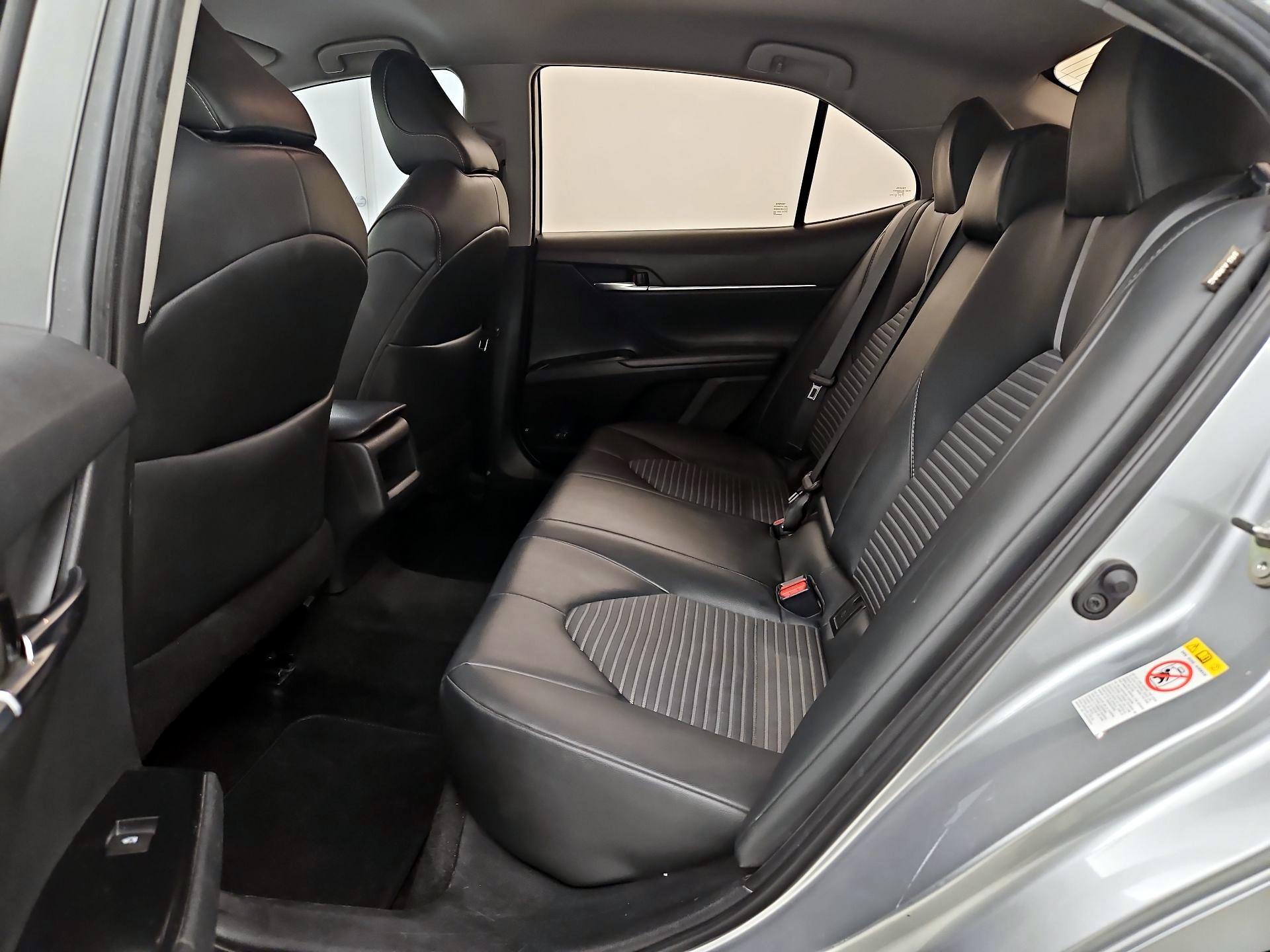 Thumbnail: 2019 Toyota Camry - 19