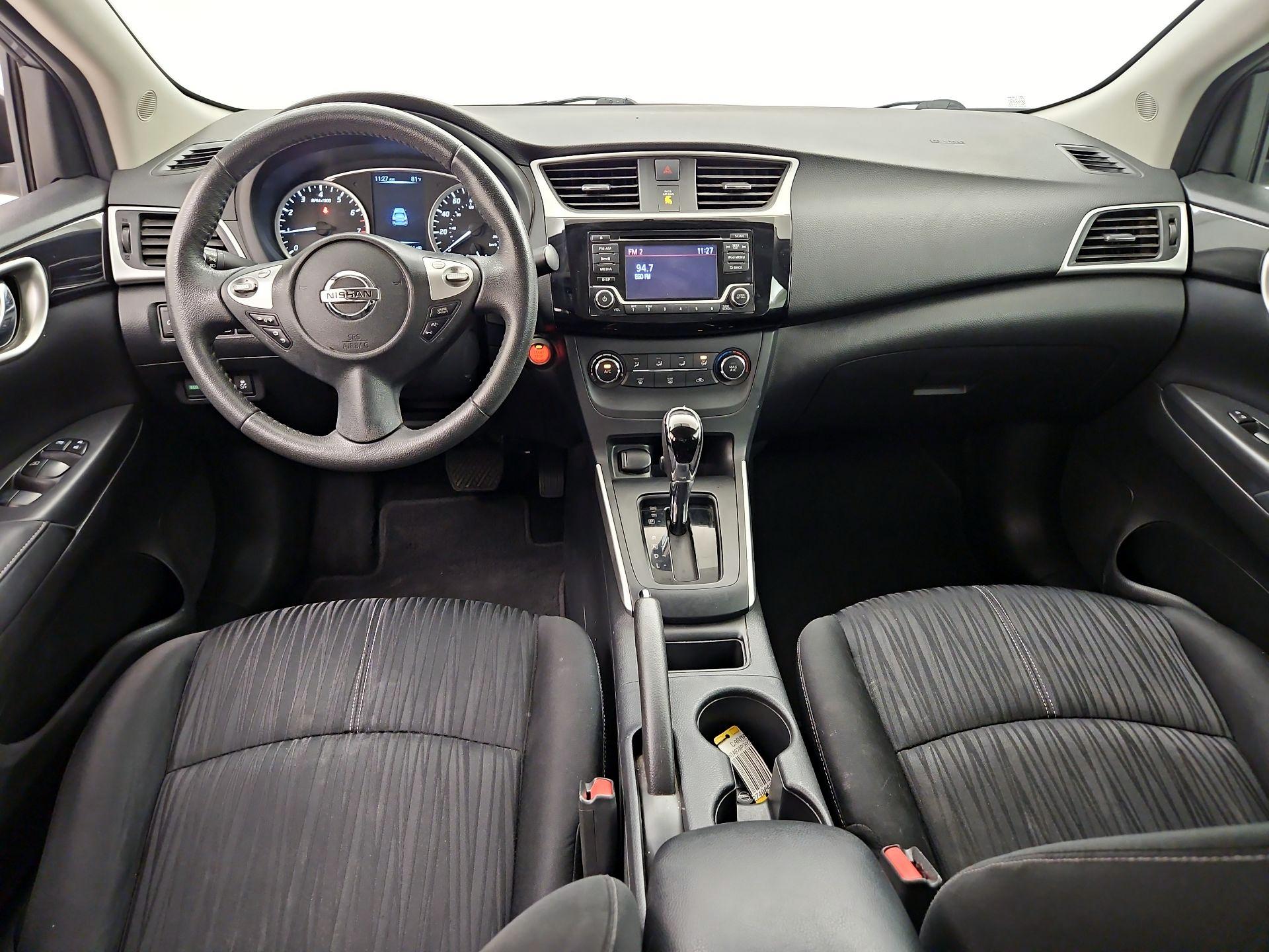 Thumbnail: 2017 Nissan Sentra - 9