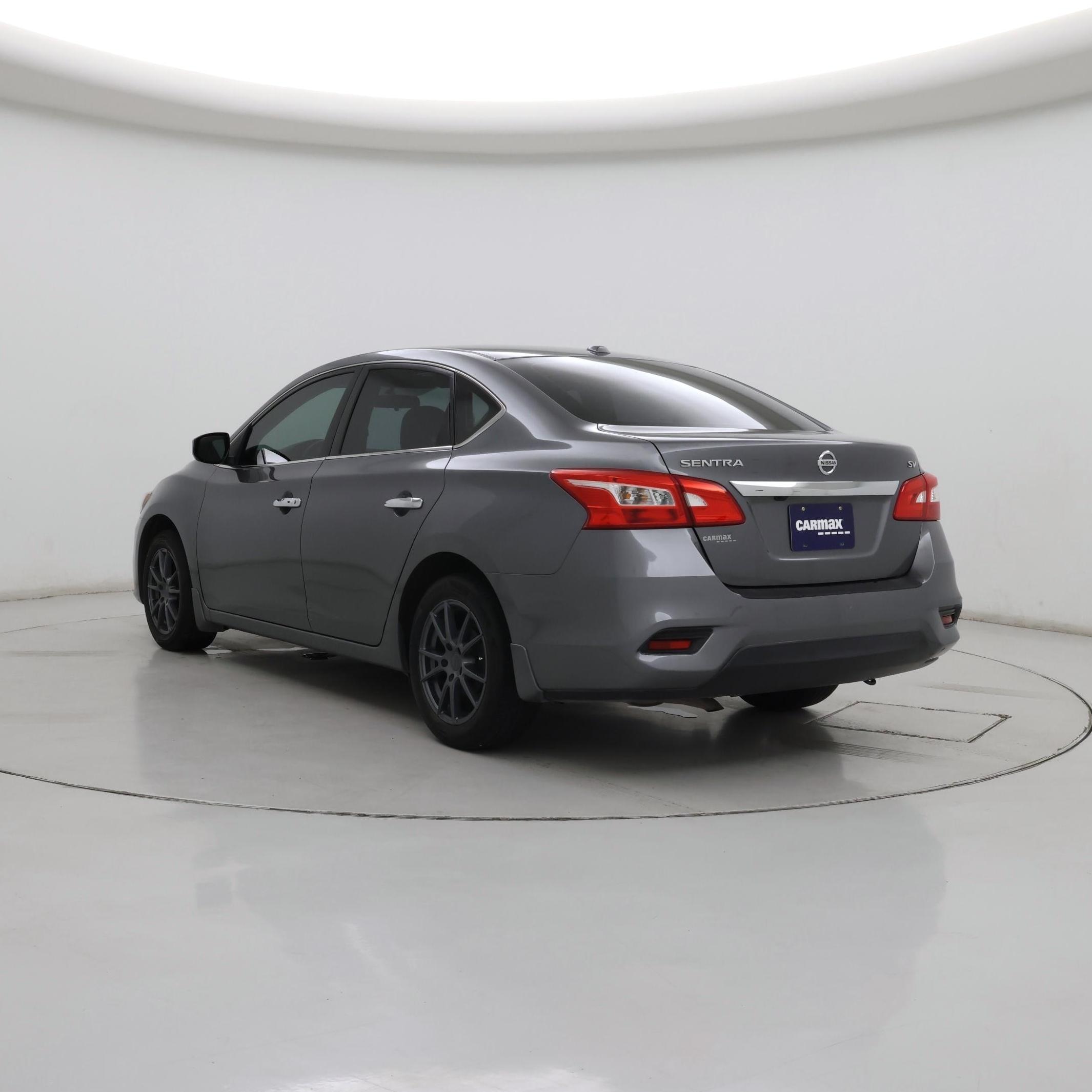 Thumbnail: 2017 Nissan Sentra - 2