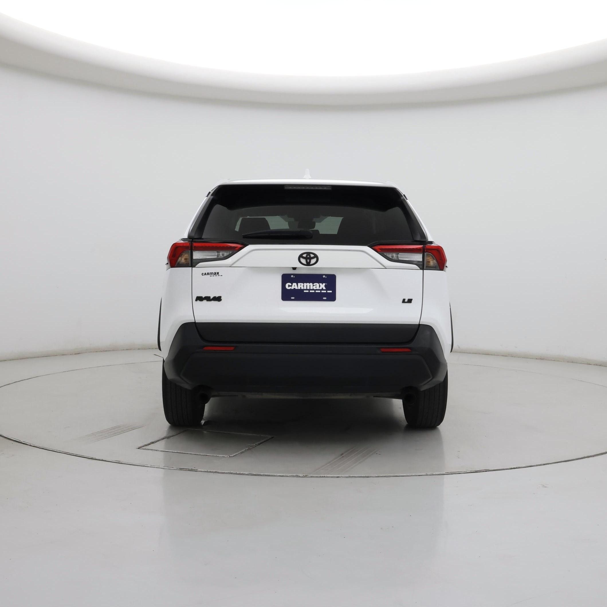 Thumbnail: 2022 Toyota RAV4 - 6