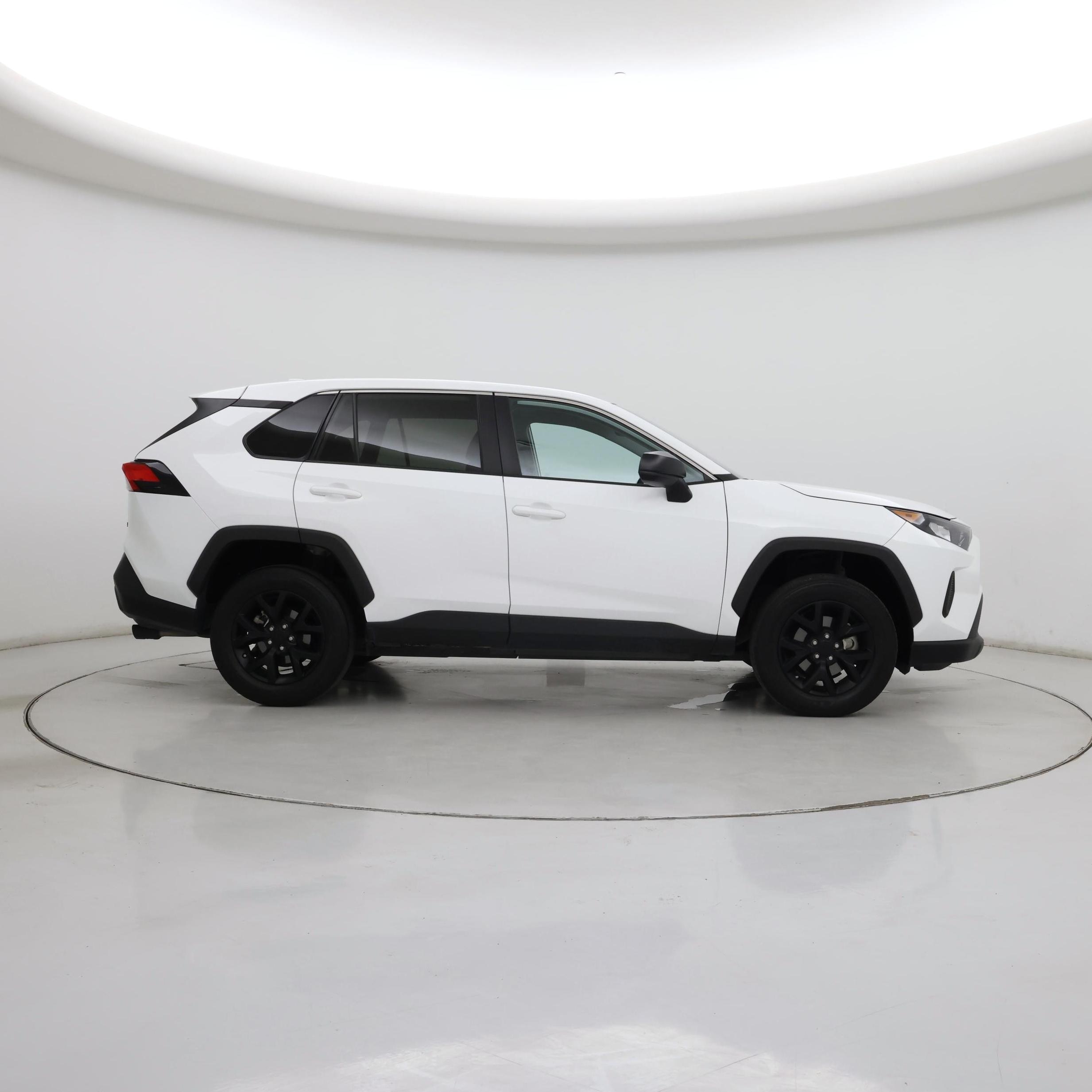 Thumbnail: 2022 Toyota RAV4 - 7