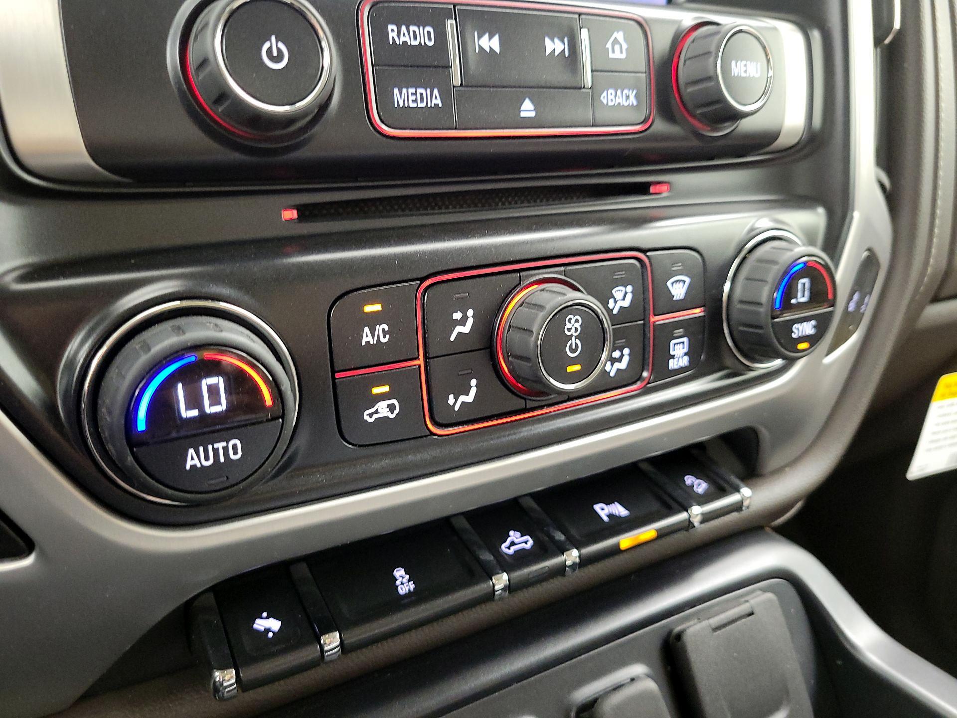 Thumbnail: 2014 GMC Sierra 1500 - 17