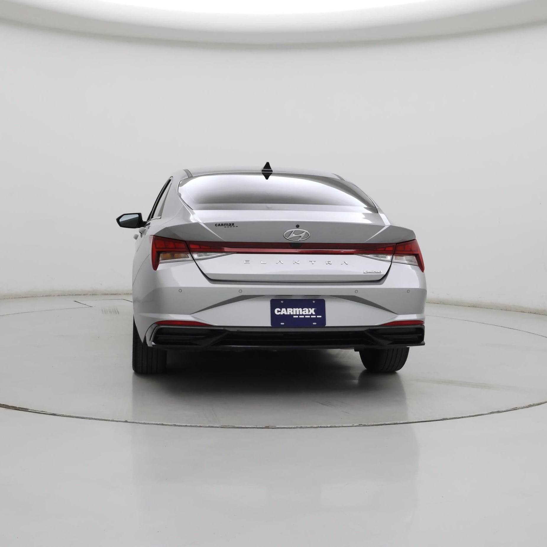 Thumbnail: 2023 Hyundai Elantra - 6