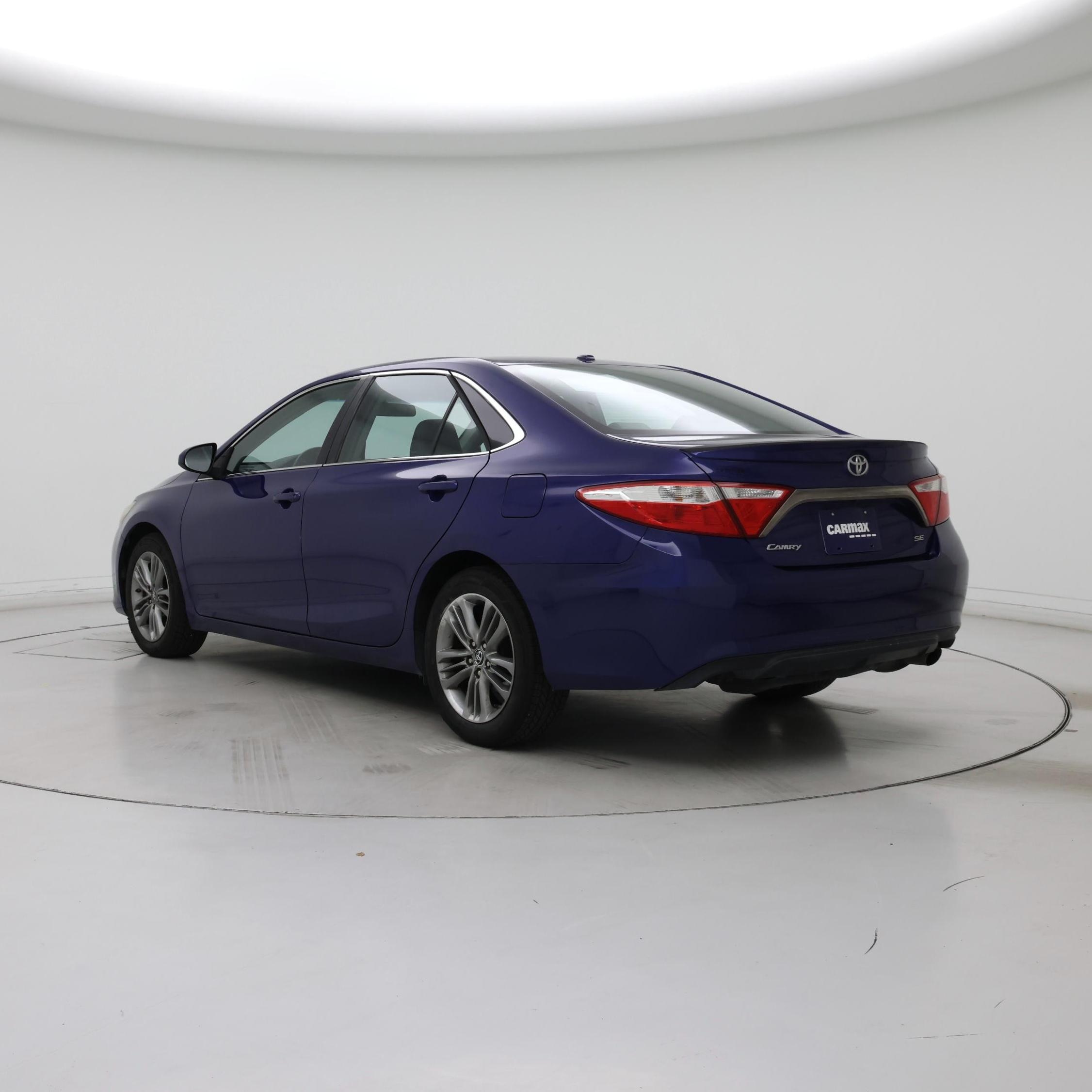 Thumbnail: 2016 Toyota Camry - 2