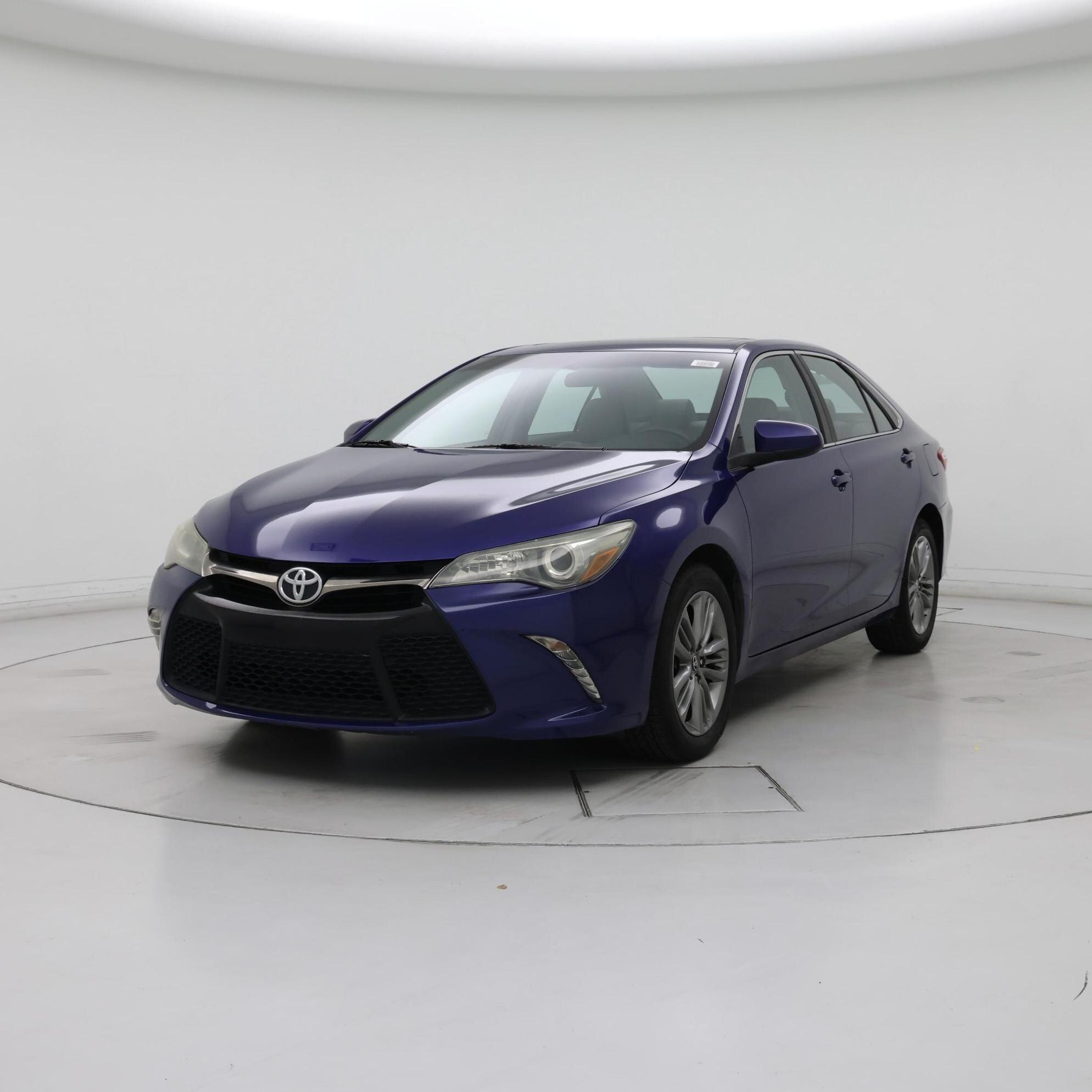Thumbnail: 2016 Toyota Camry - 4