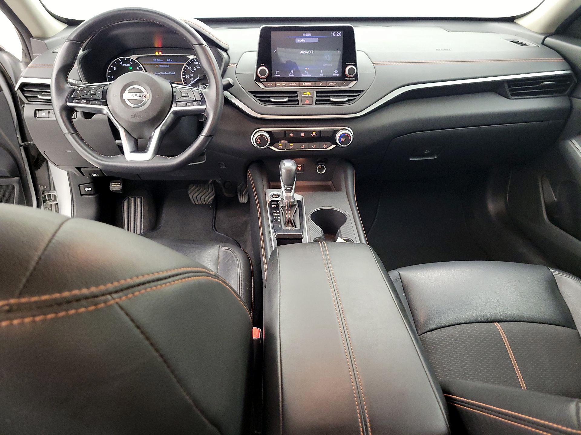 Thumbnail: 2020 Nissan Altima - 9
