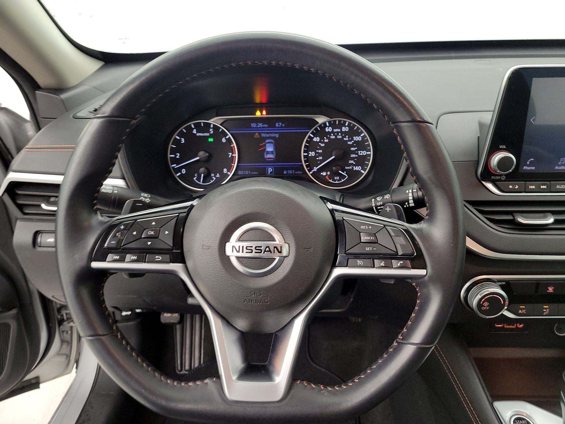 Thumbnail: 2020 Nissan Altima - 10