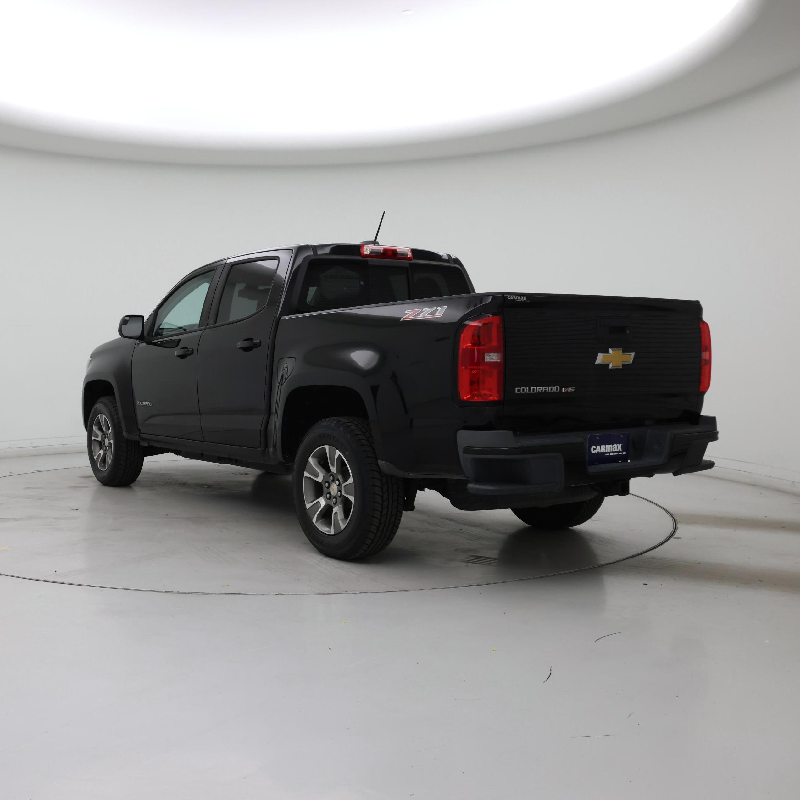 Thumbnail: 2018 Chevrolet Colorado - 2