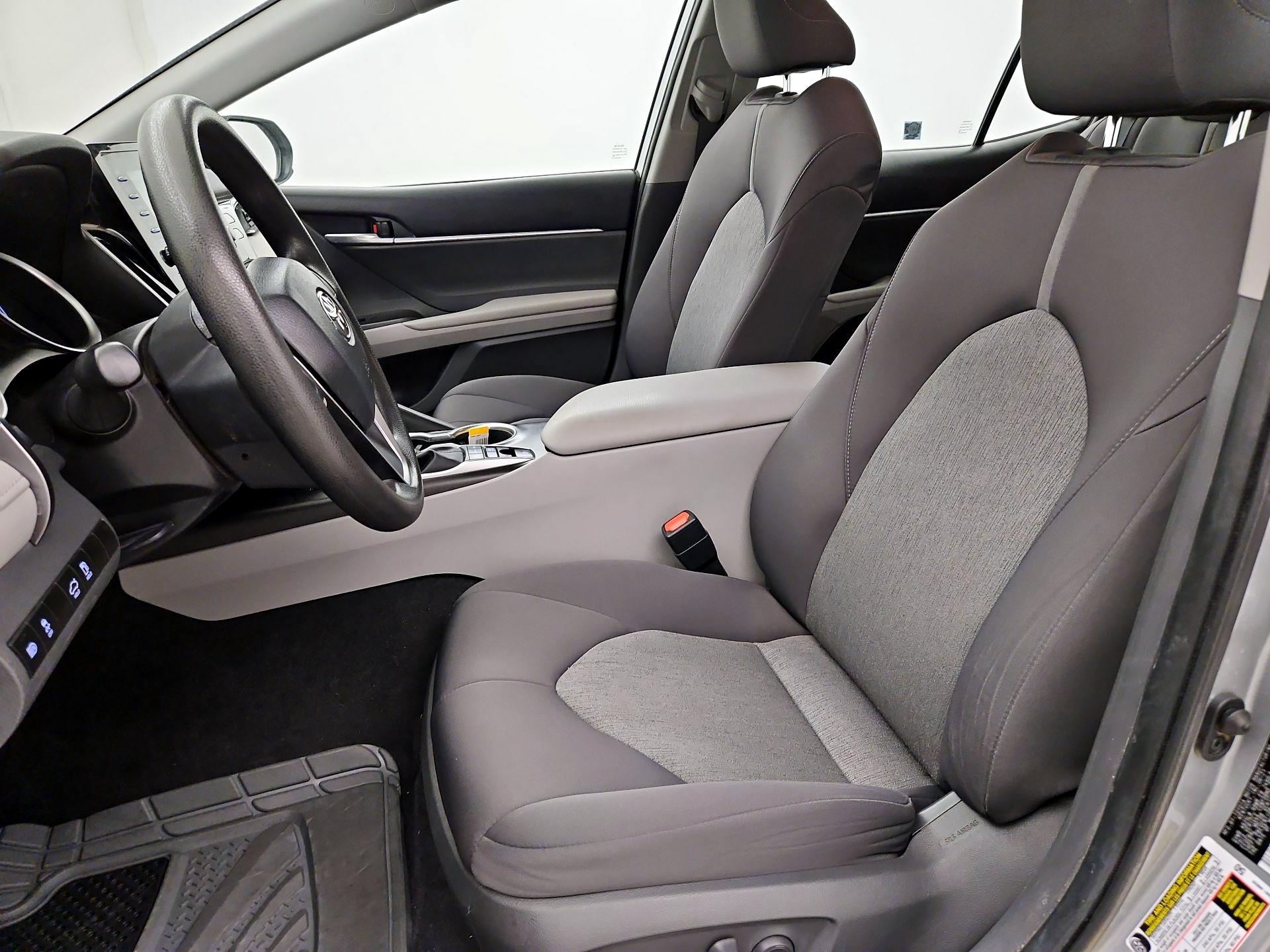 Thumbnail: 2021 Toyota Camry - 11