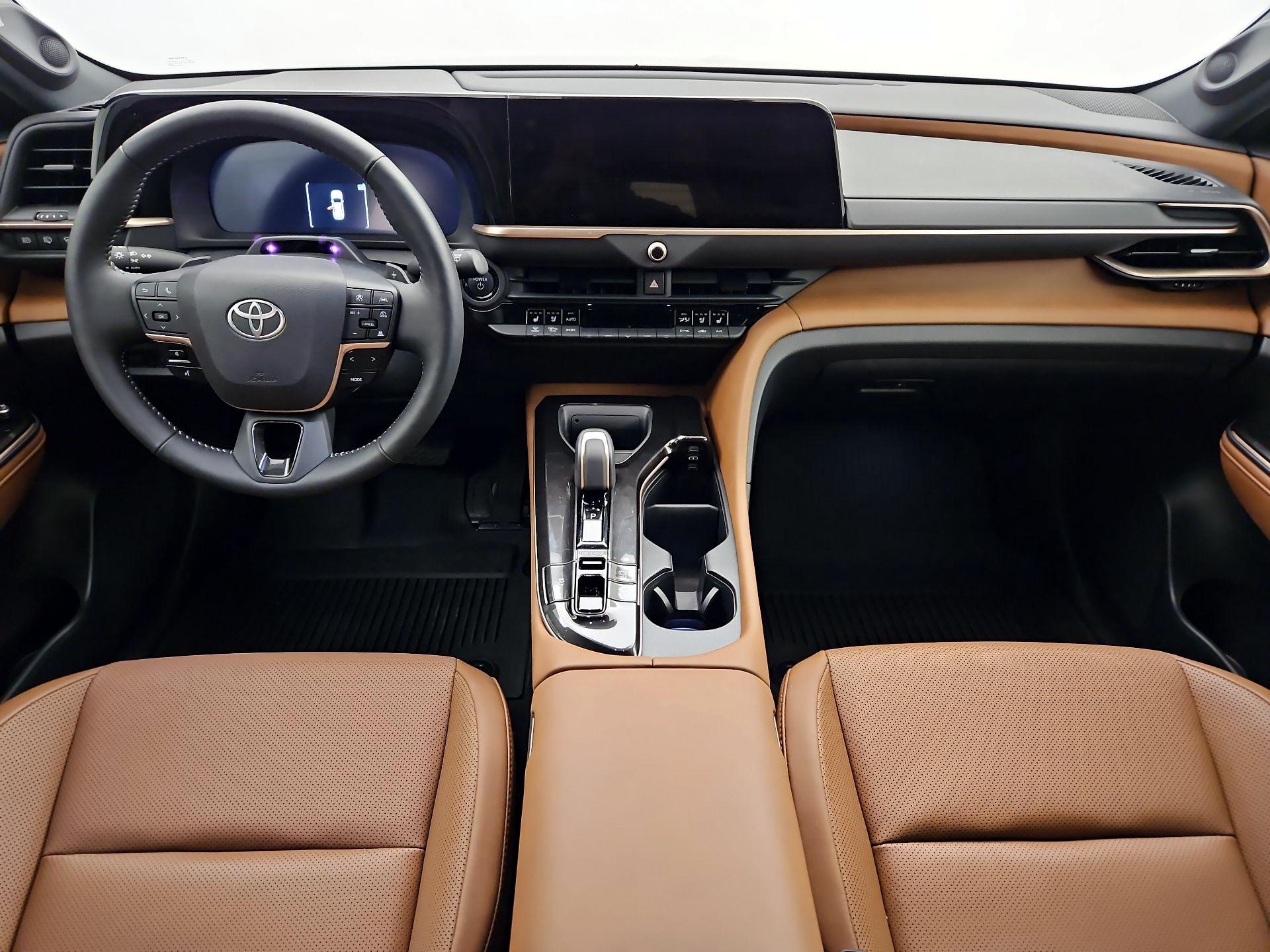 Thumbnail: 2025 Toyota Crown Signia - 9