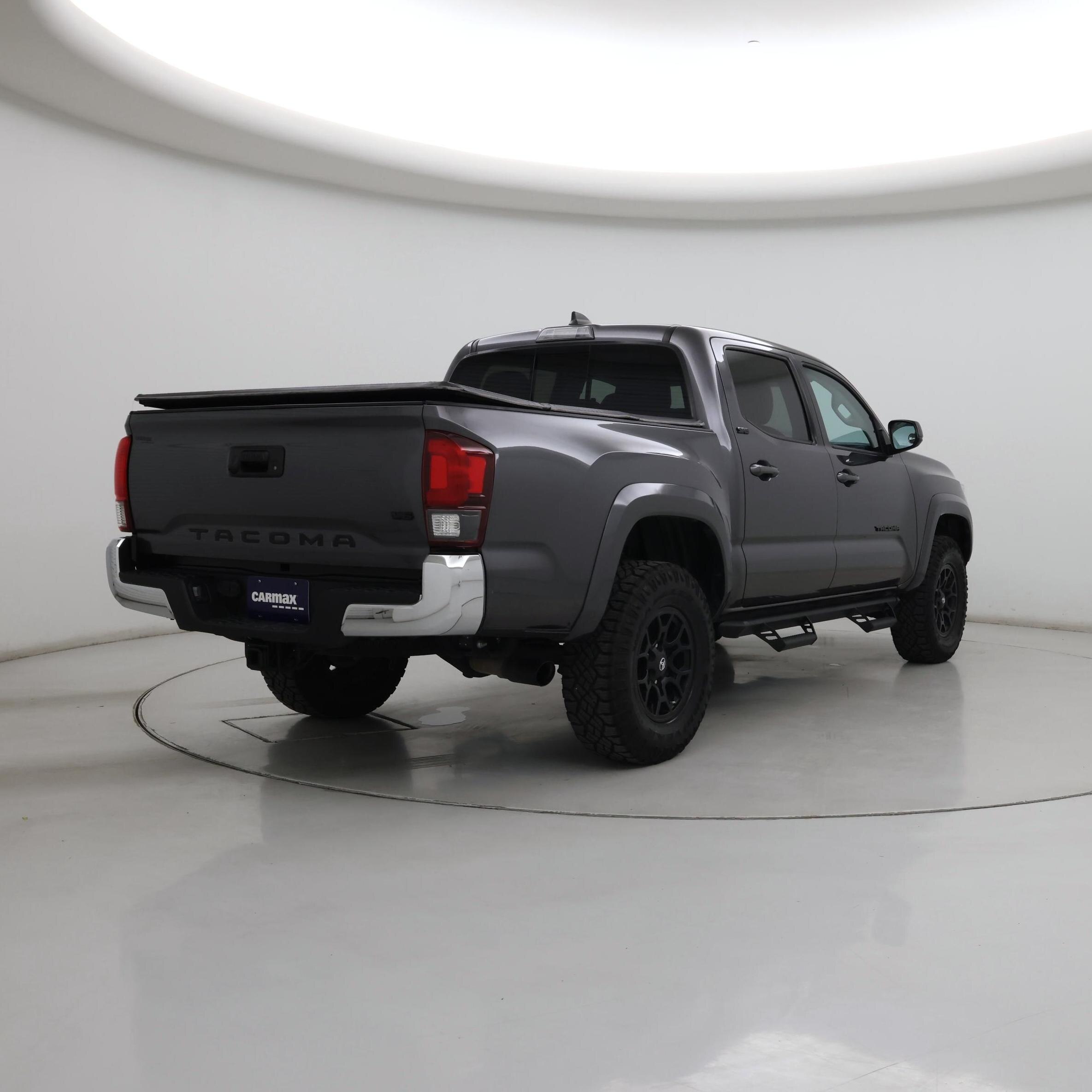 Thumbnail: 2021 Toyota Tacoma - 8