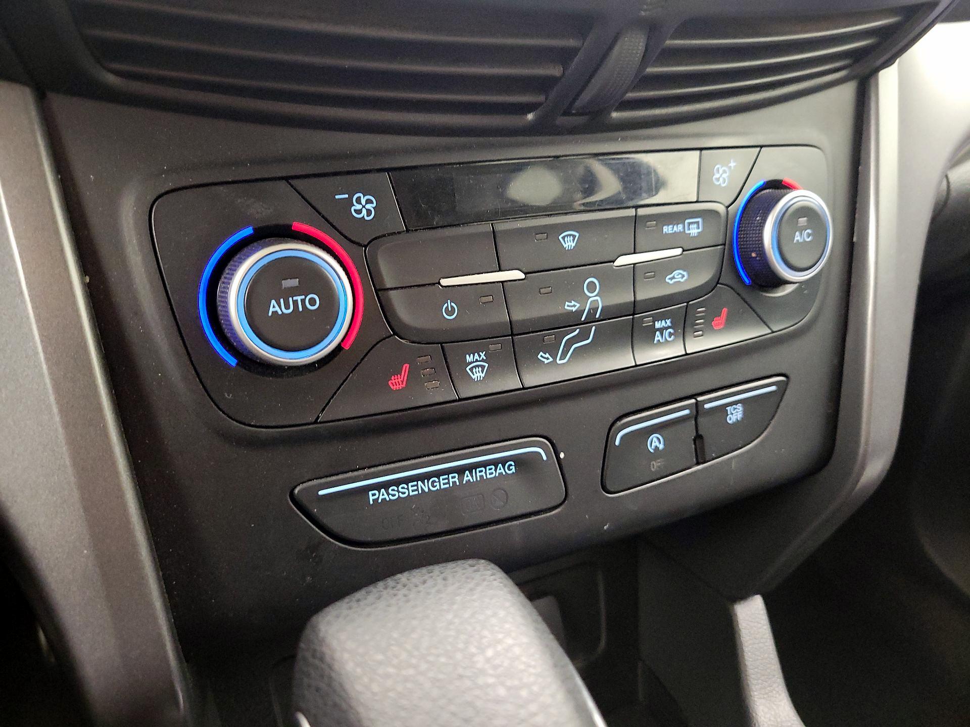 Thumbnail: 2018 Ford Escape - 16
