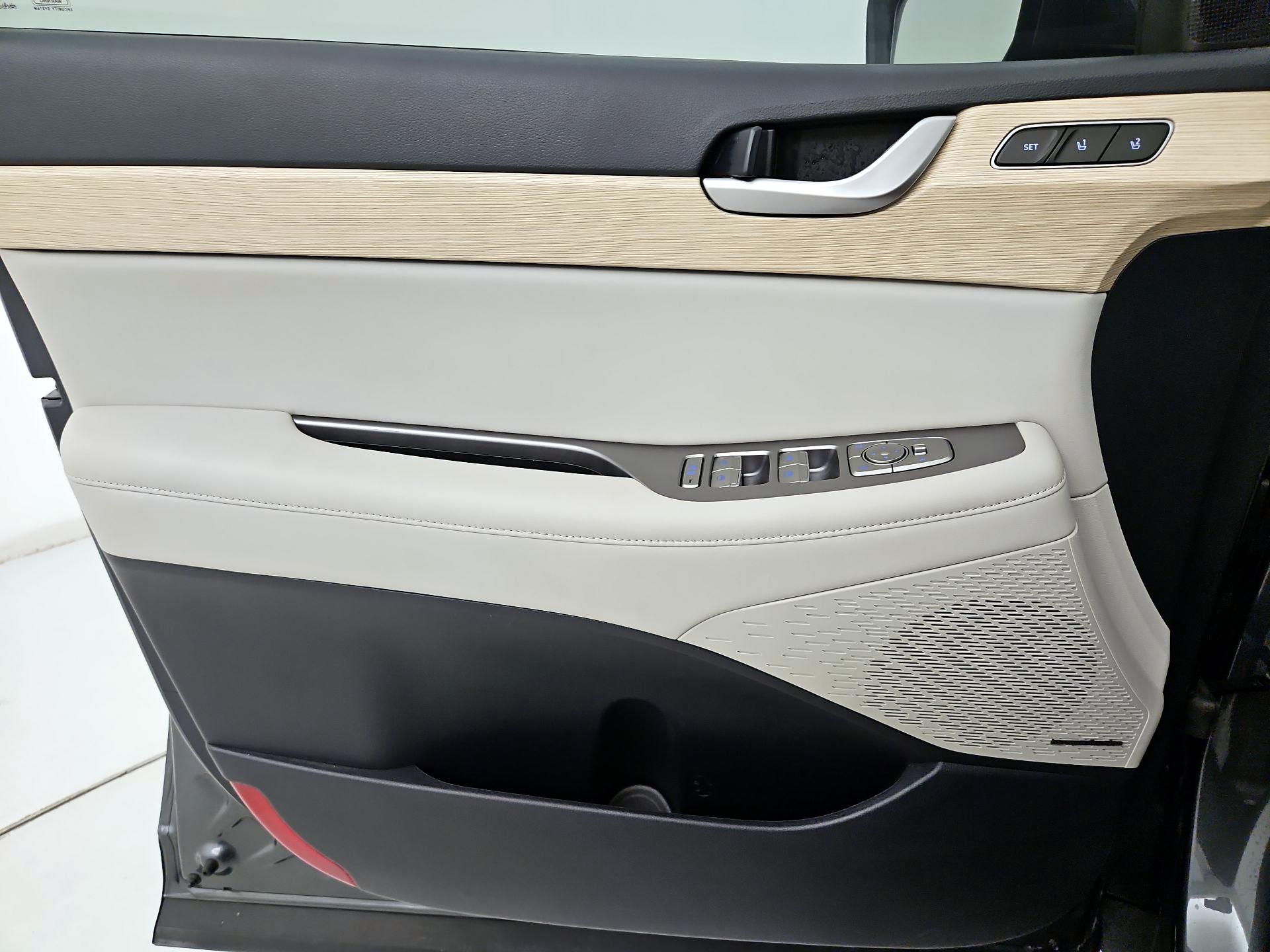 Thumbnail: 2024 Hyundai Palisade - 12
