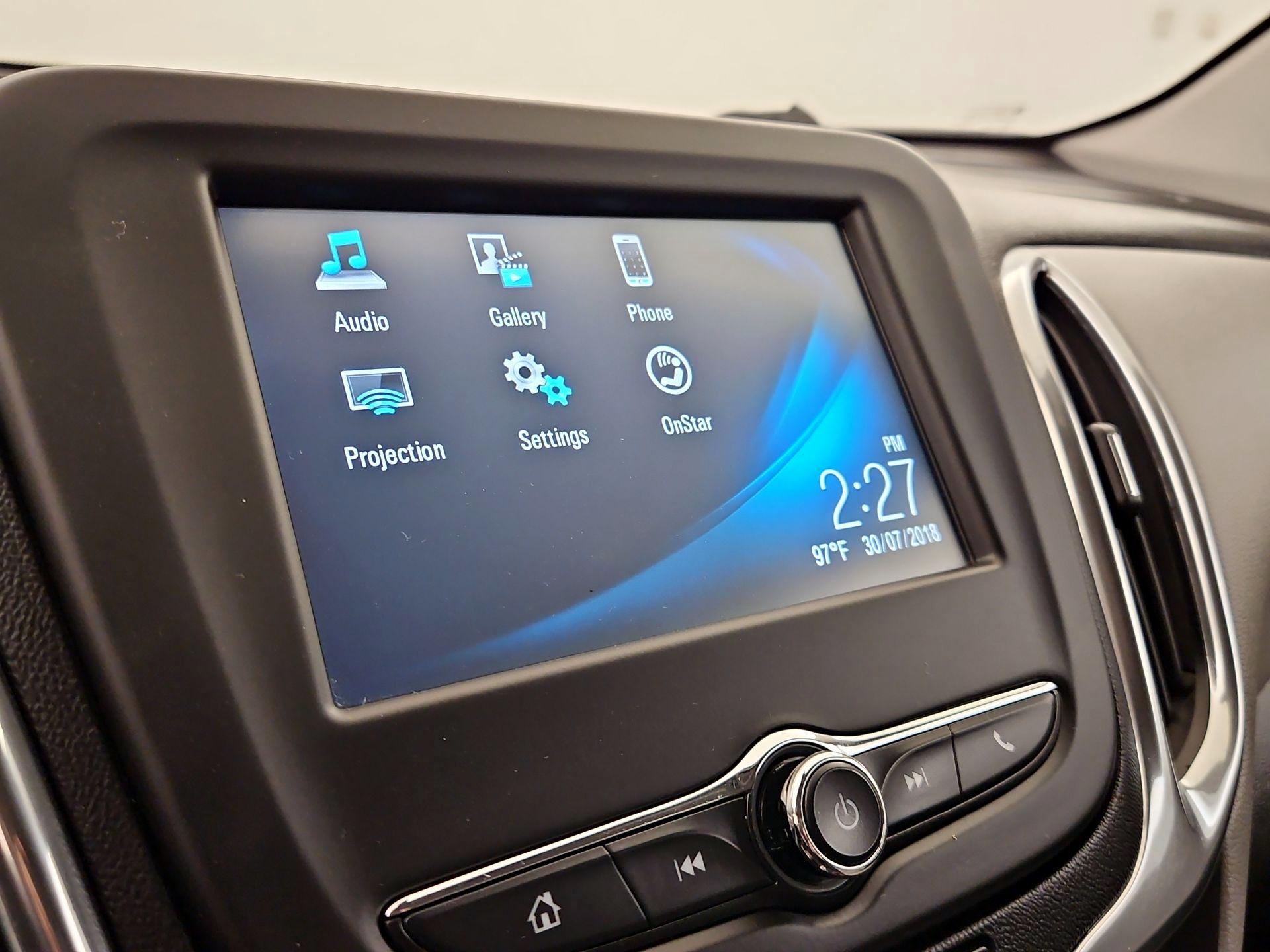 Thumbnail: 2018 Chevrolet Equinox - 15