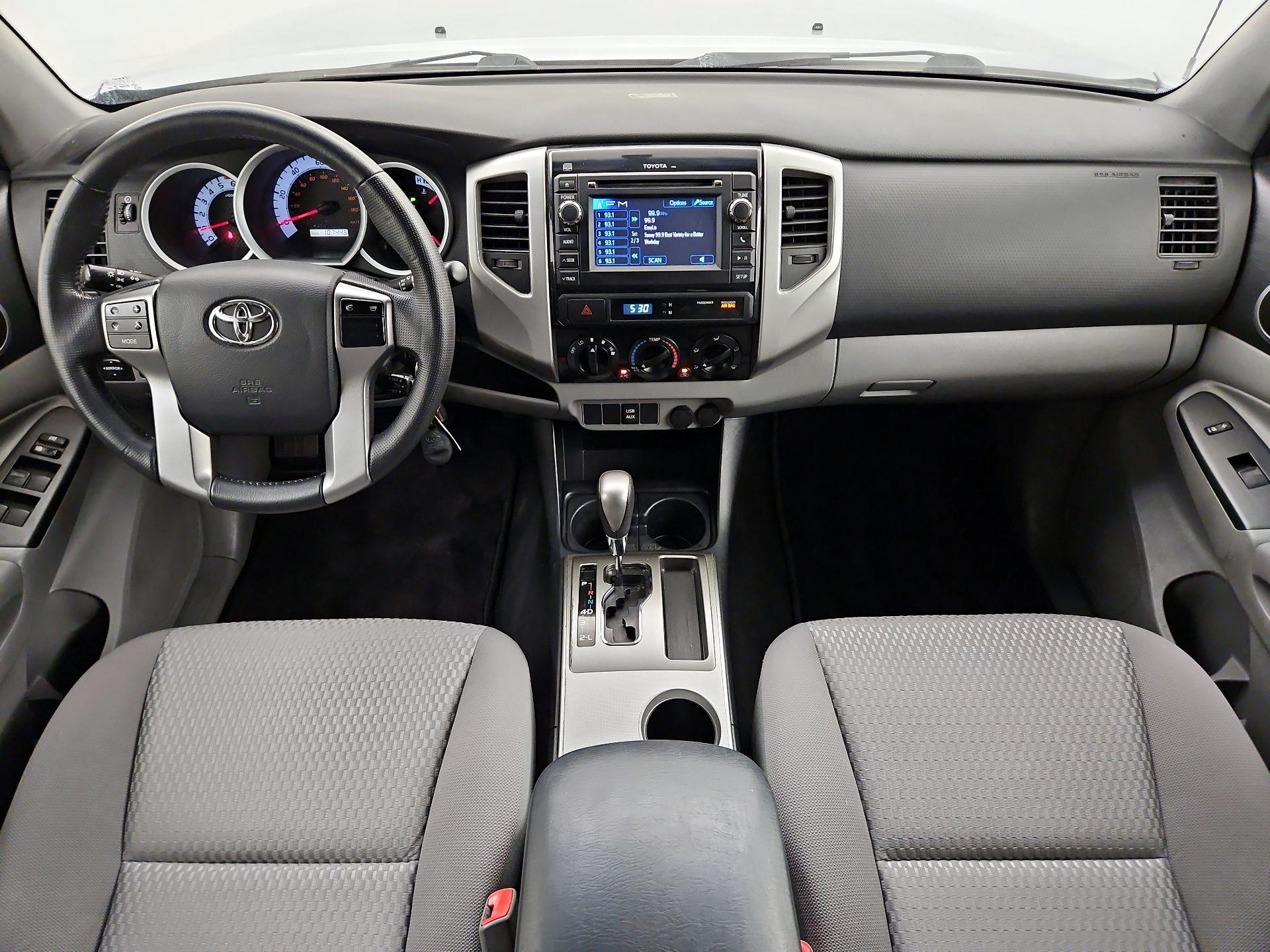 Thumbnail: 2013 Toyota Tacoma - 9