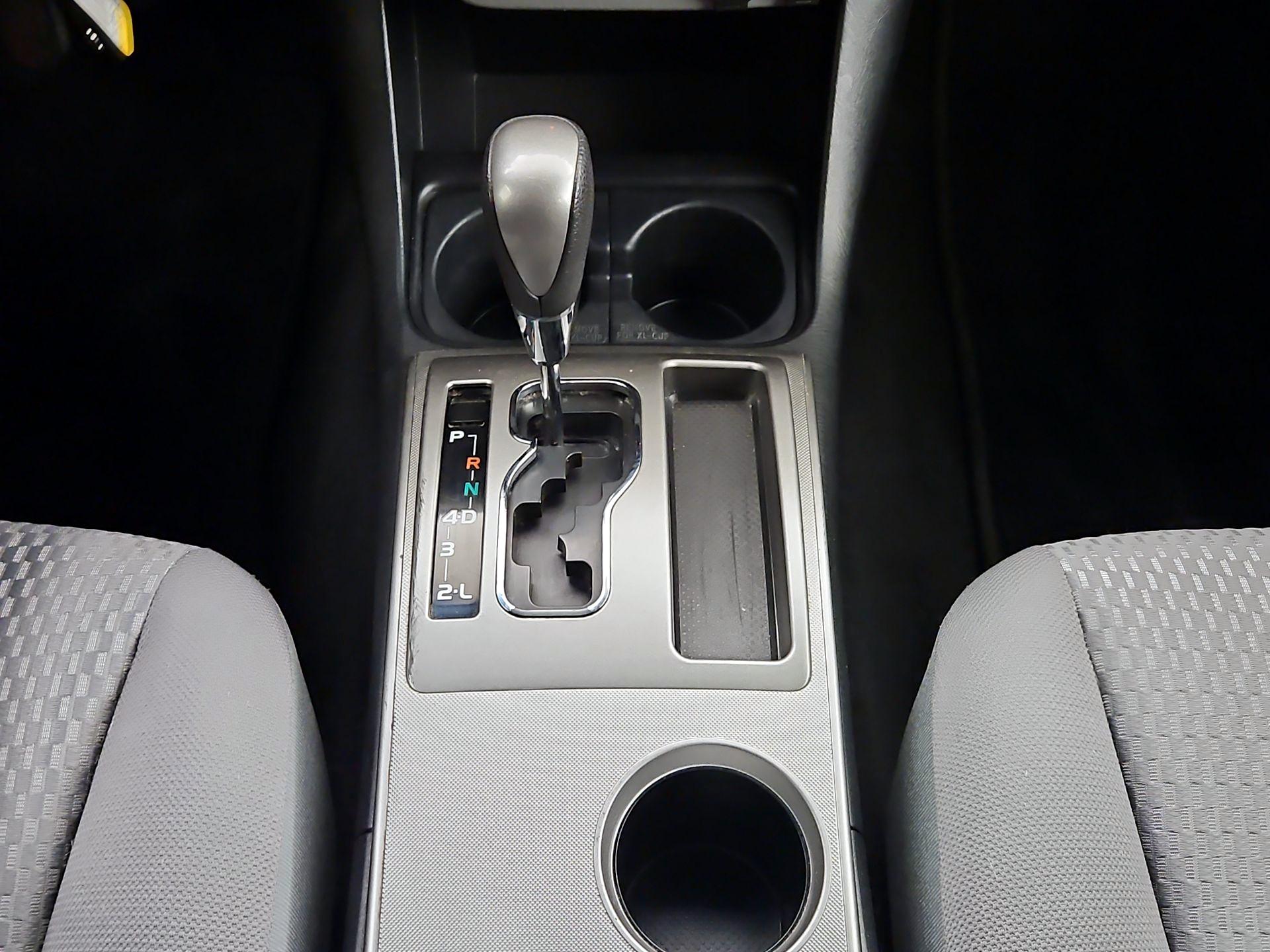 Thumbnail: 2013 Toyota Tacoma - 17