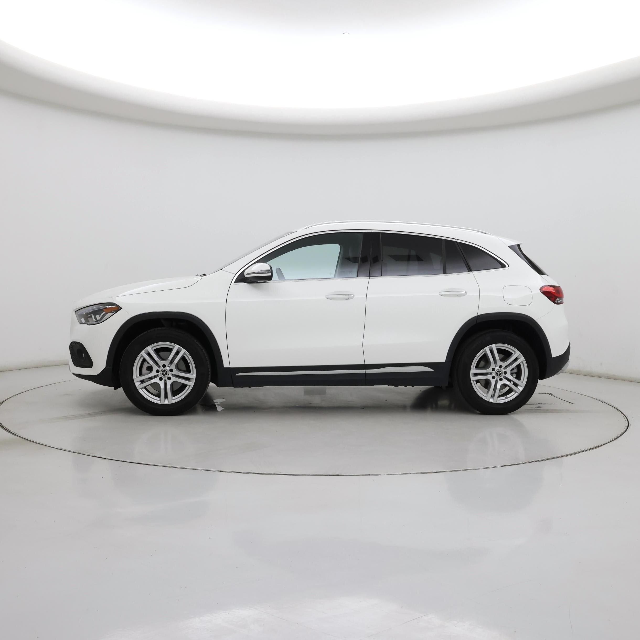 Thumbnail: 2023 Mercedes-Benz GLA - 3