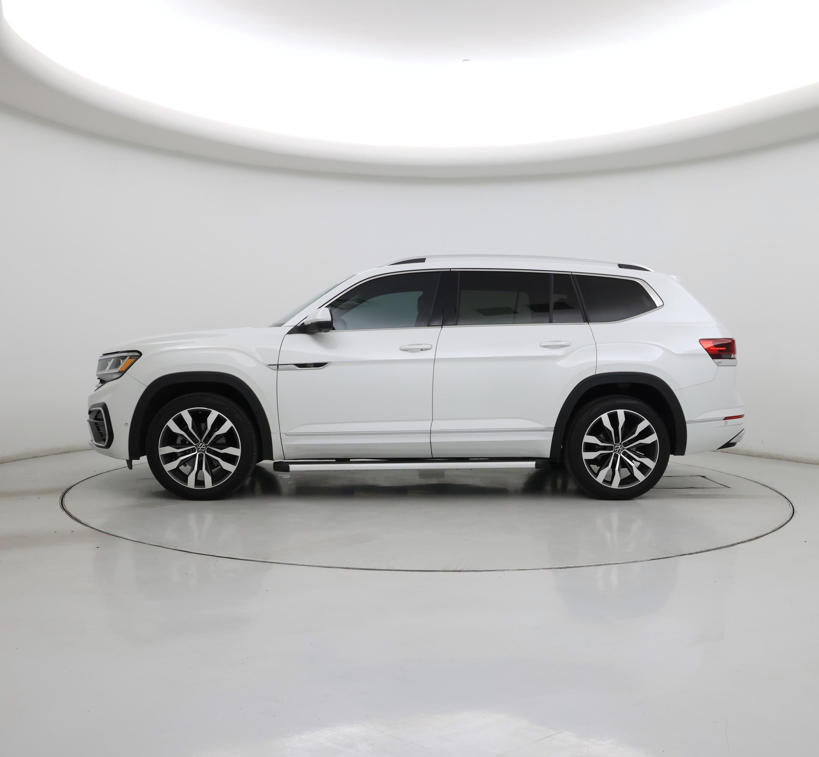 Thumbnail: 2023 Volkswagen Atlas - 3
