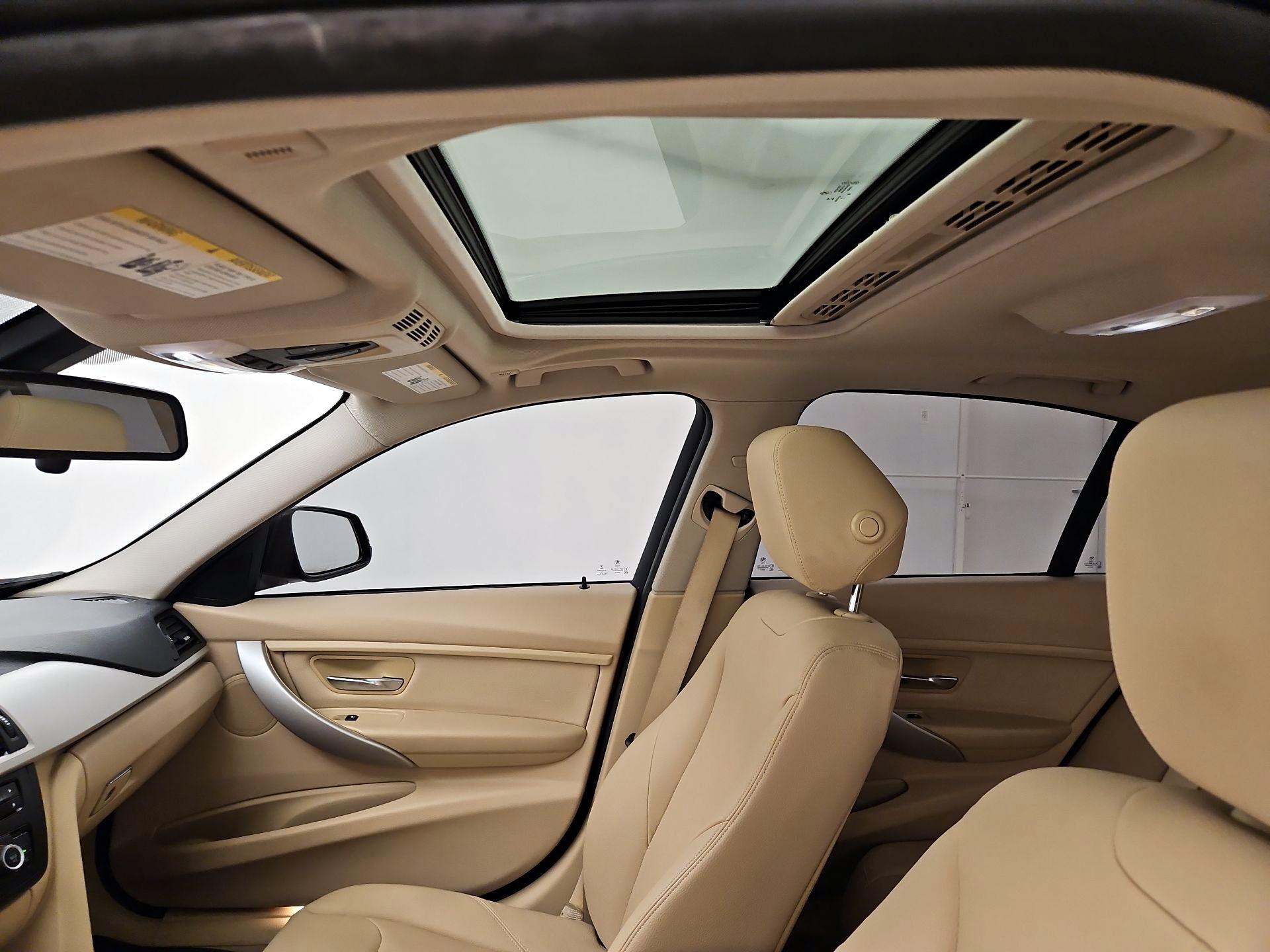 Thumbnail: 2014 BMW 3 Series - 18