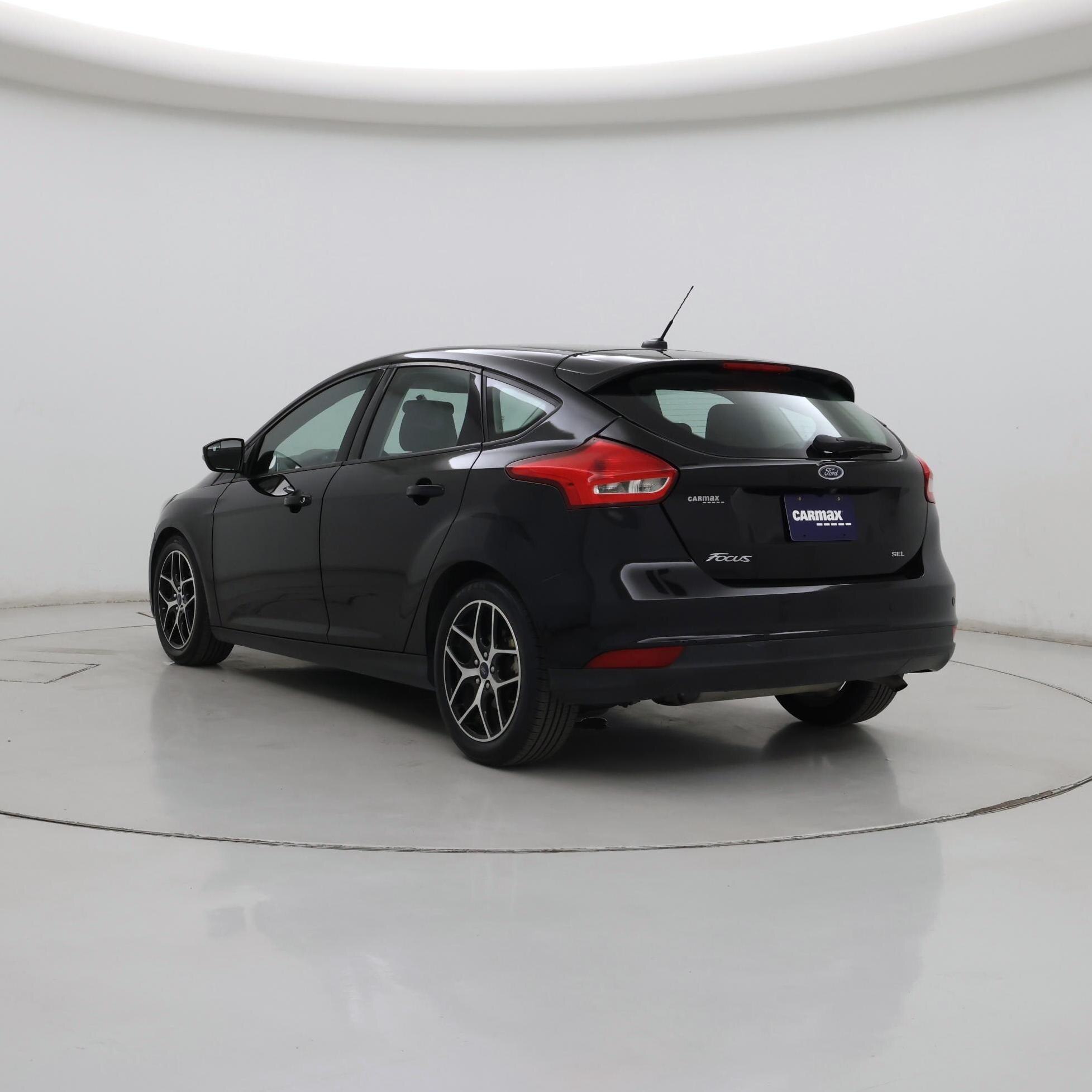 Thumbnail: 2017 Ford Focus - 2