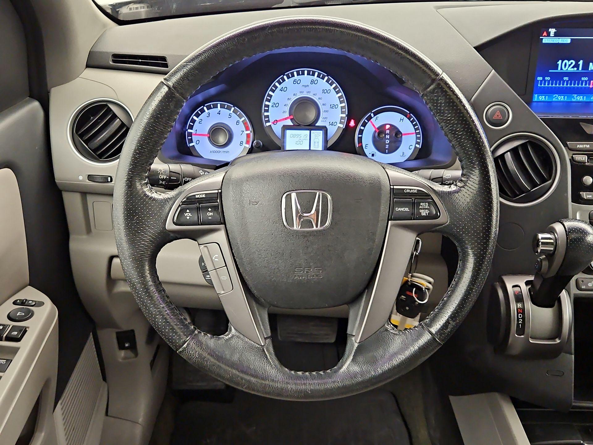 Thumbnail: 2015 Honda Pilot - 10