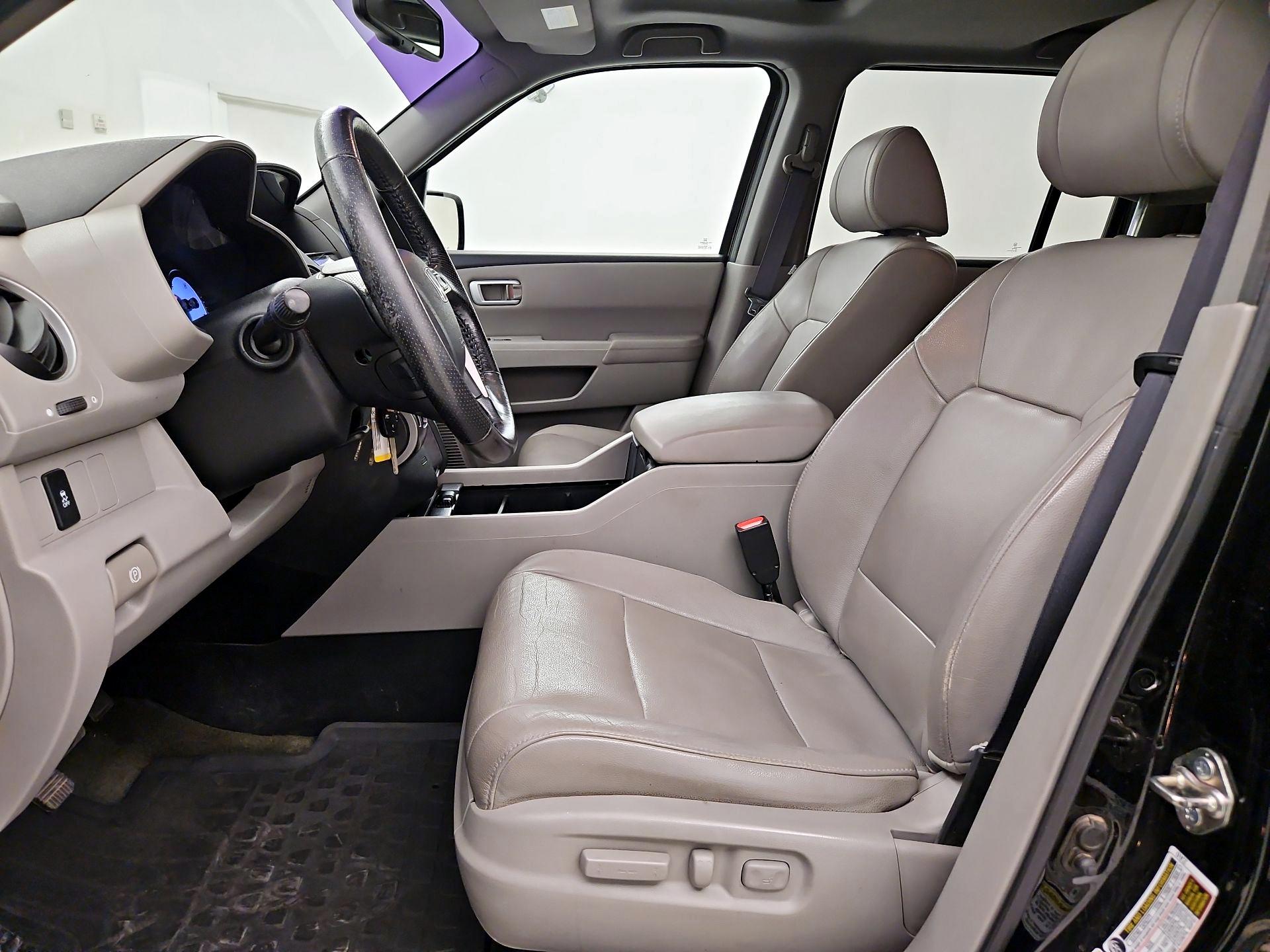 Thumbnail: 2015 Honda Pilot - 11