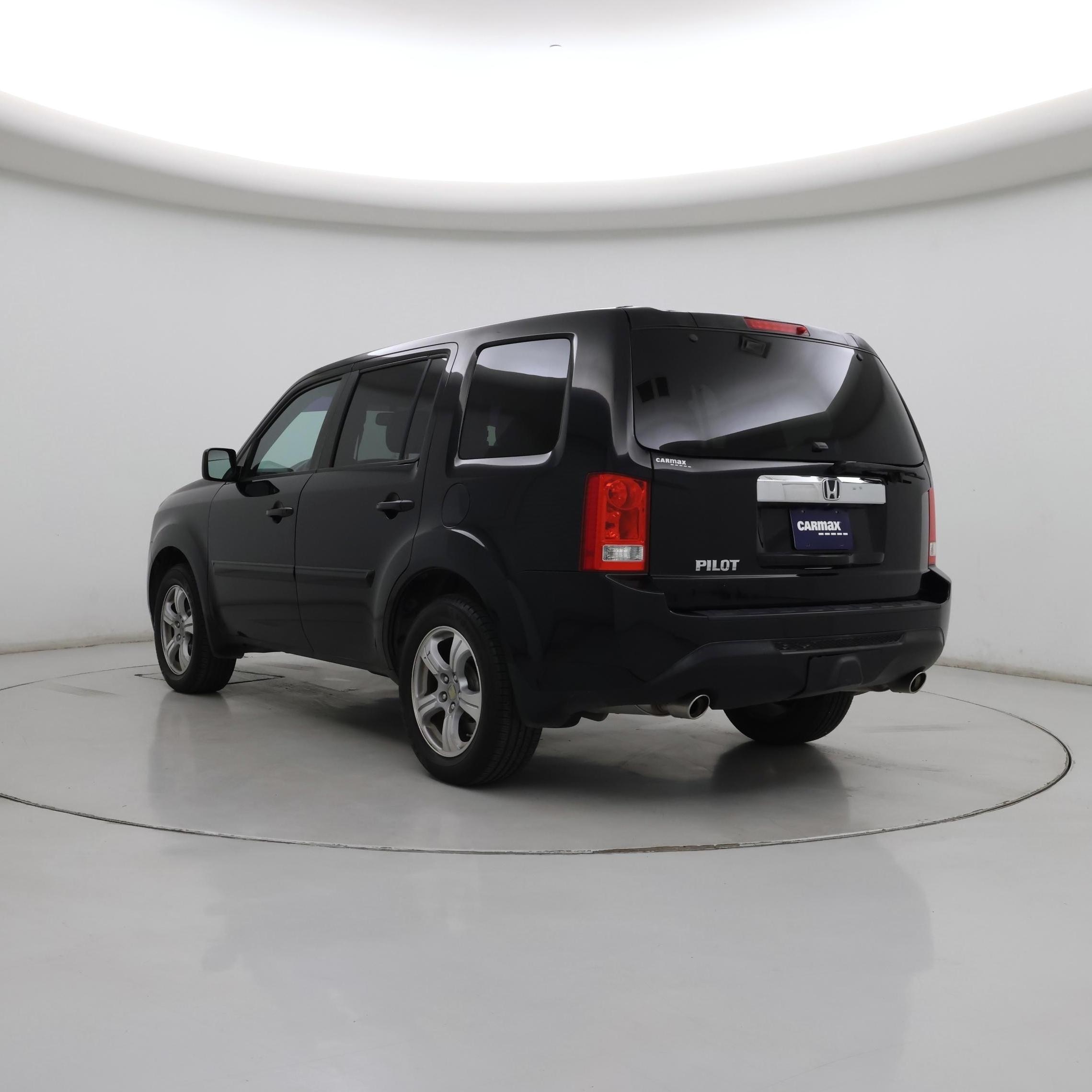 Thumbnail: 2015 Honda Pilot - 2
