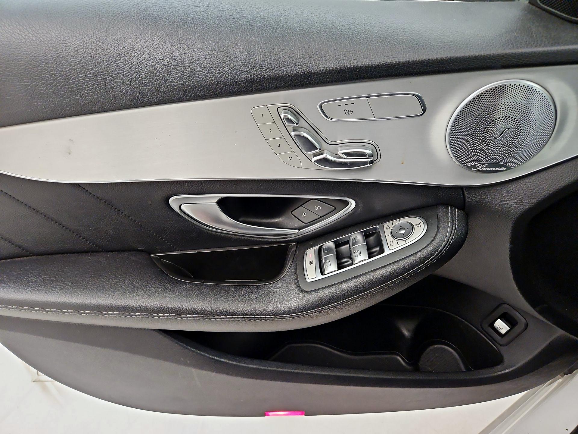 Thumbnail: 2018 Mercedes-Benz C-Class - 12
