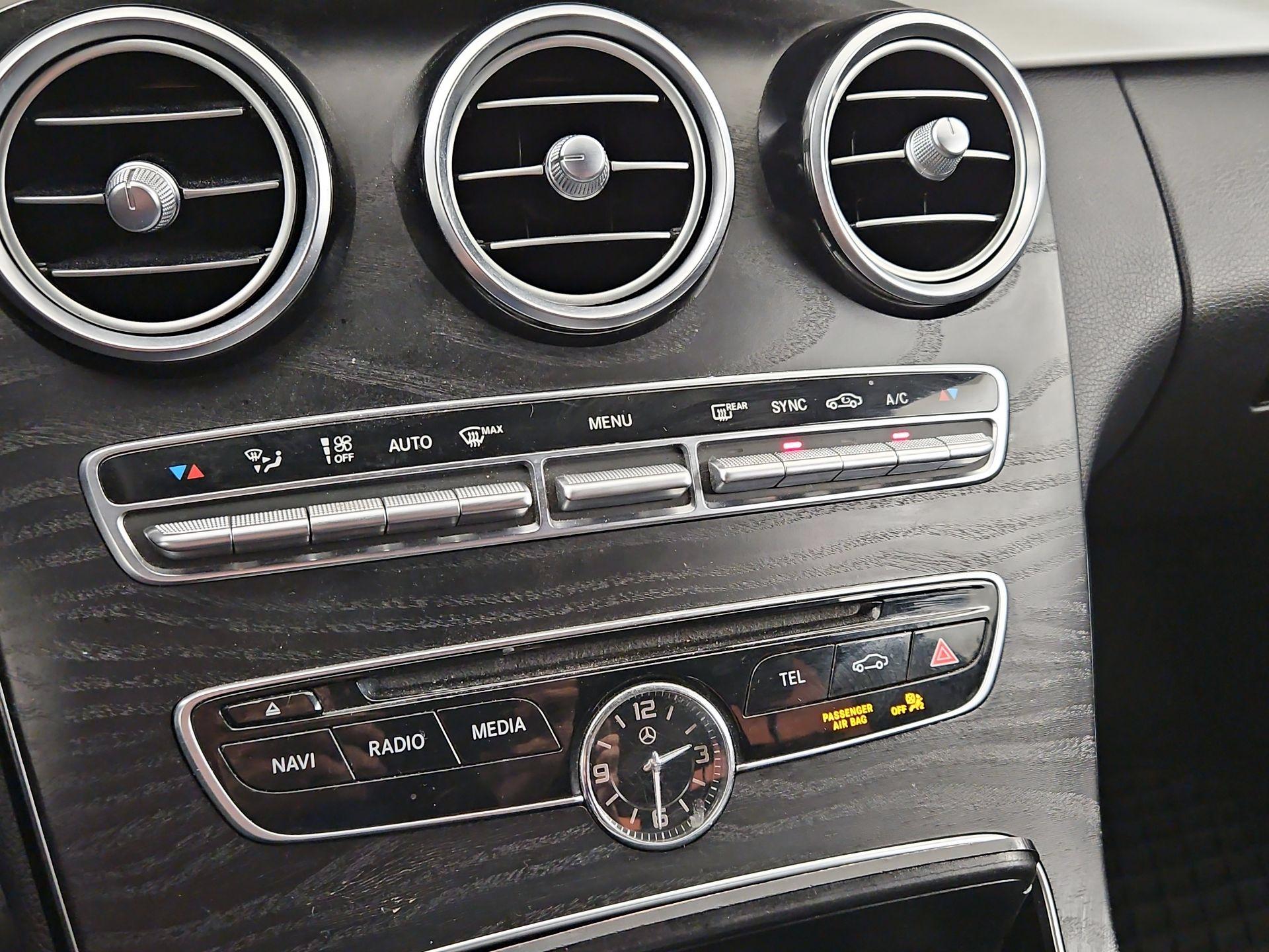 Thumbnail: 2018 Mercedes-Benz C-Class - 16