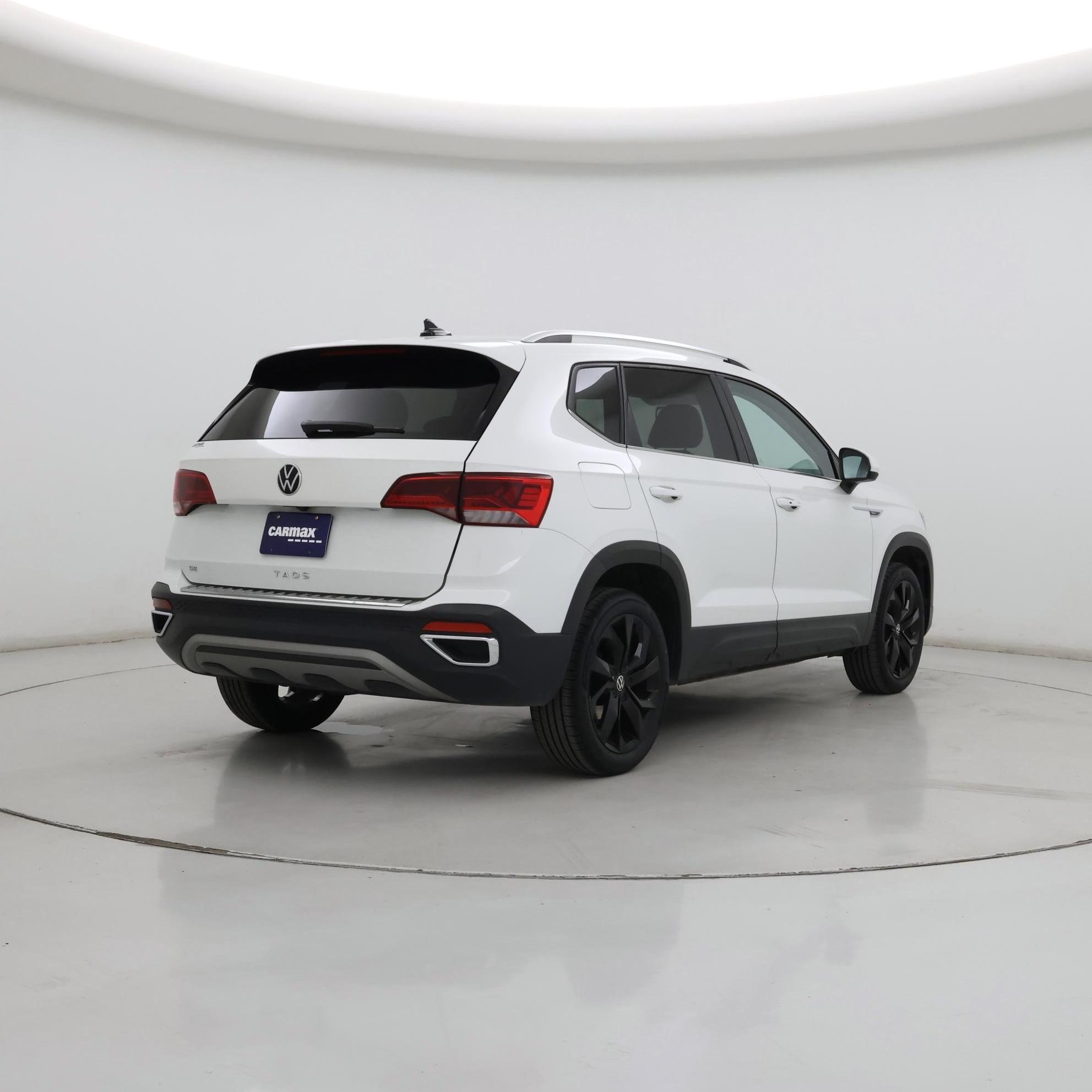 Thumbnail: 2022 Volkswagen Taos - 8