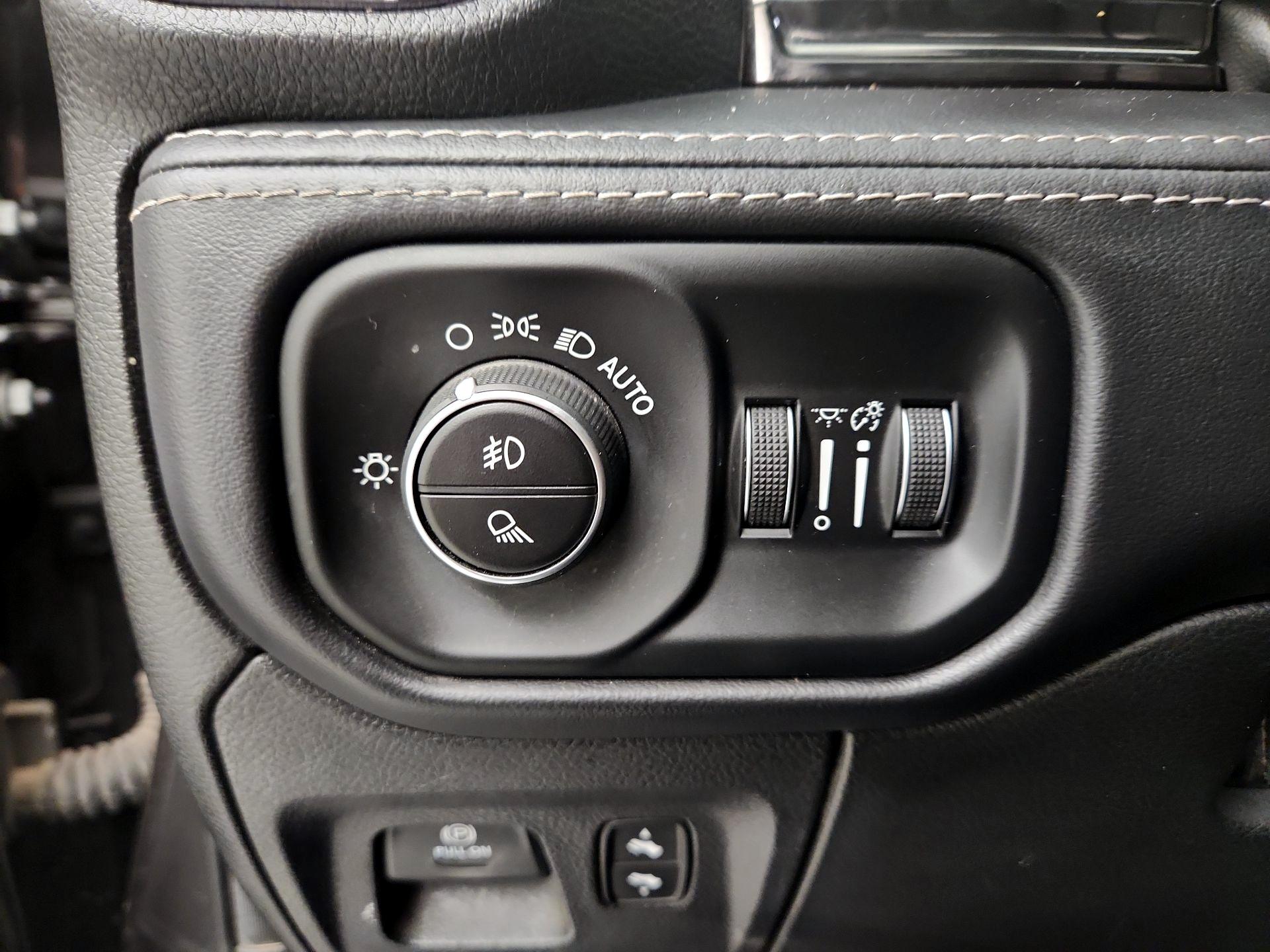 Thumbnail: 2022 RAM 1500 - 13