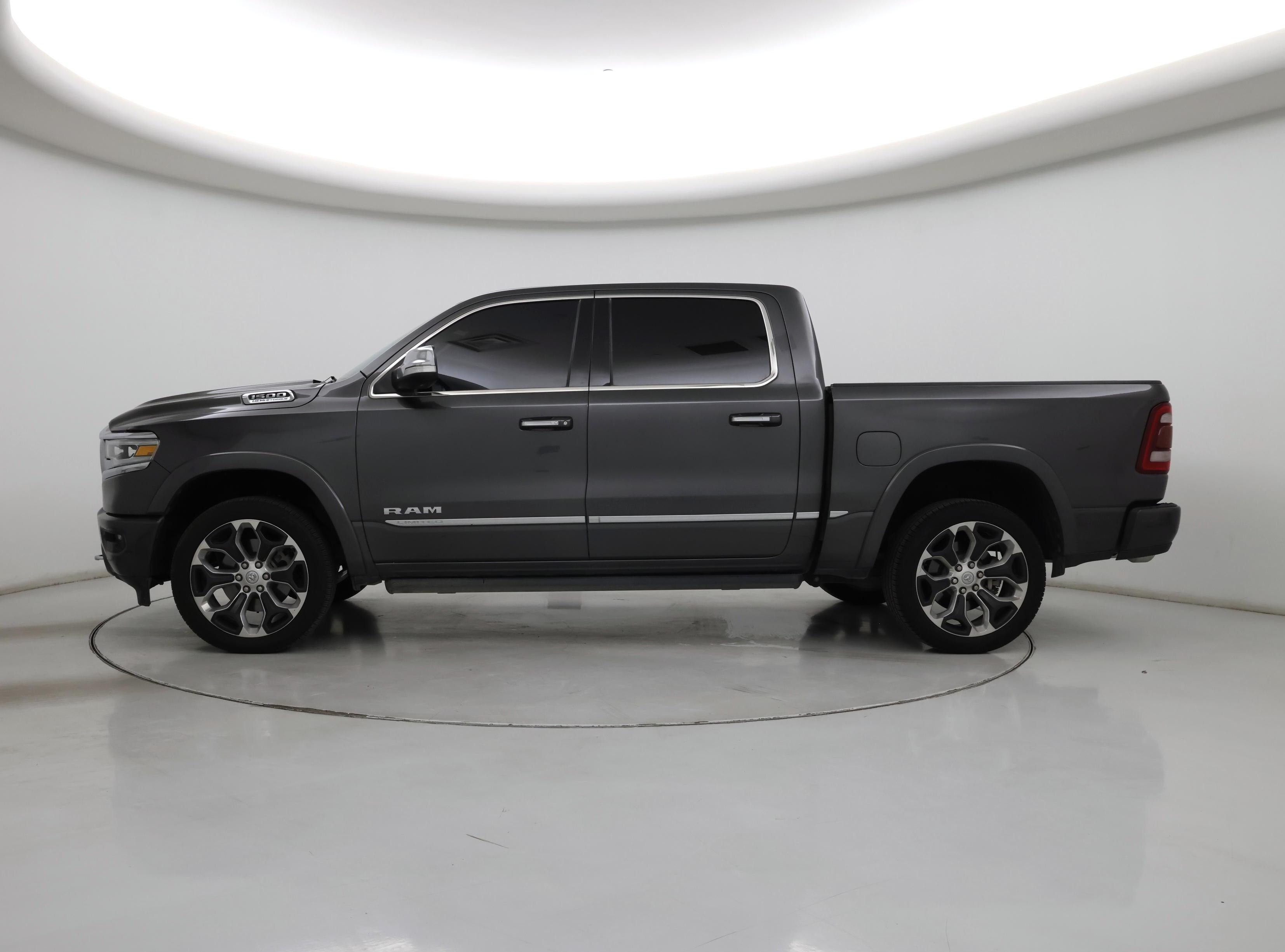 Thumbnail: 2022 RAM 1500 - 3