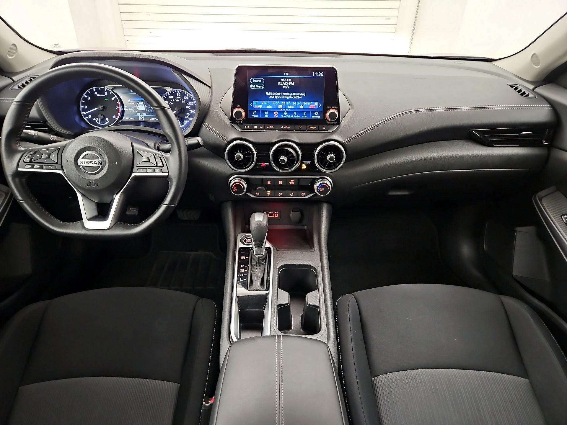 Thumbnail: 2022 Nissan Sentra - 9