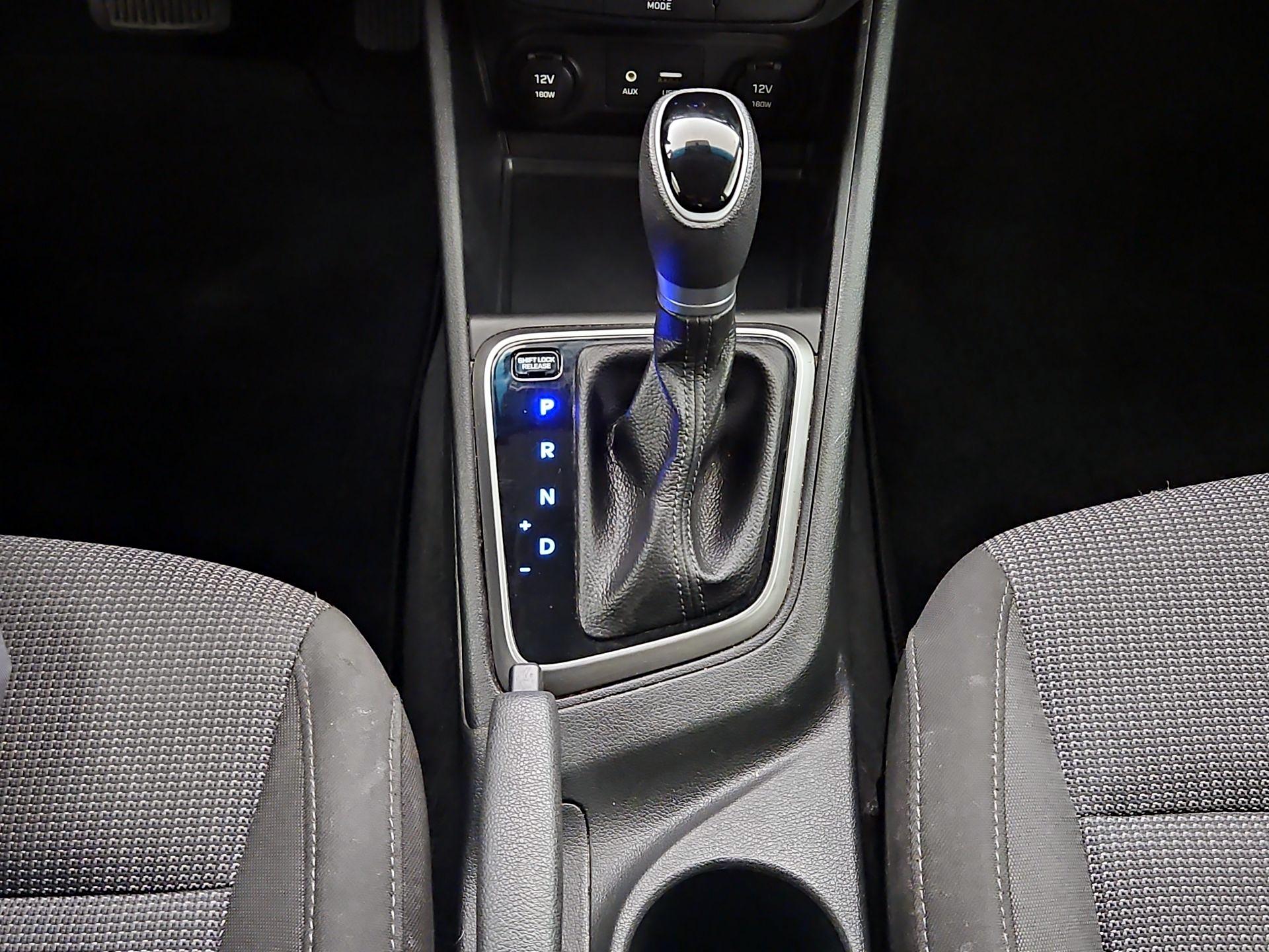 Thumbnail: 2018 Hyundai Accent - 17