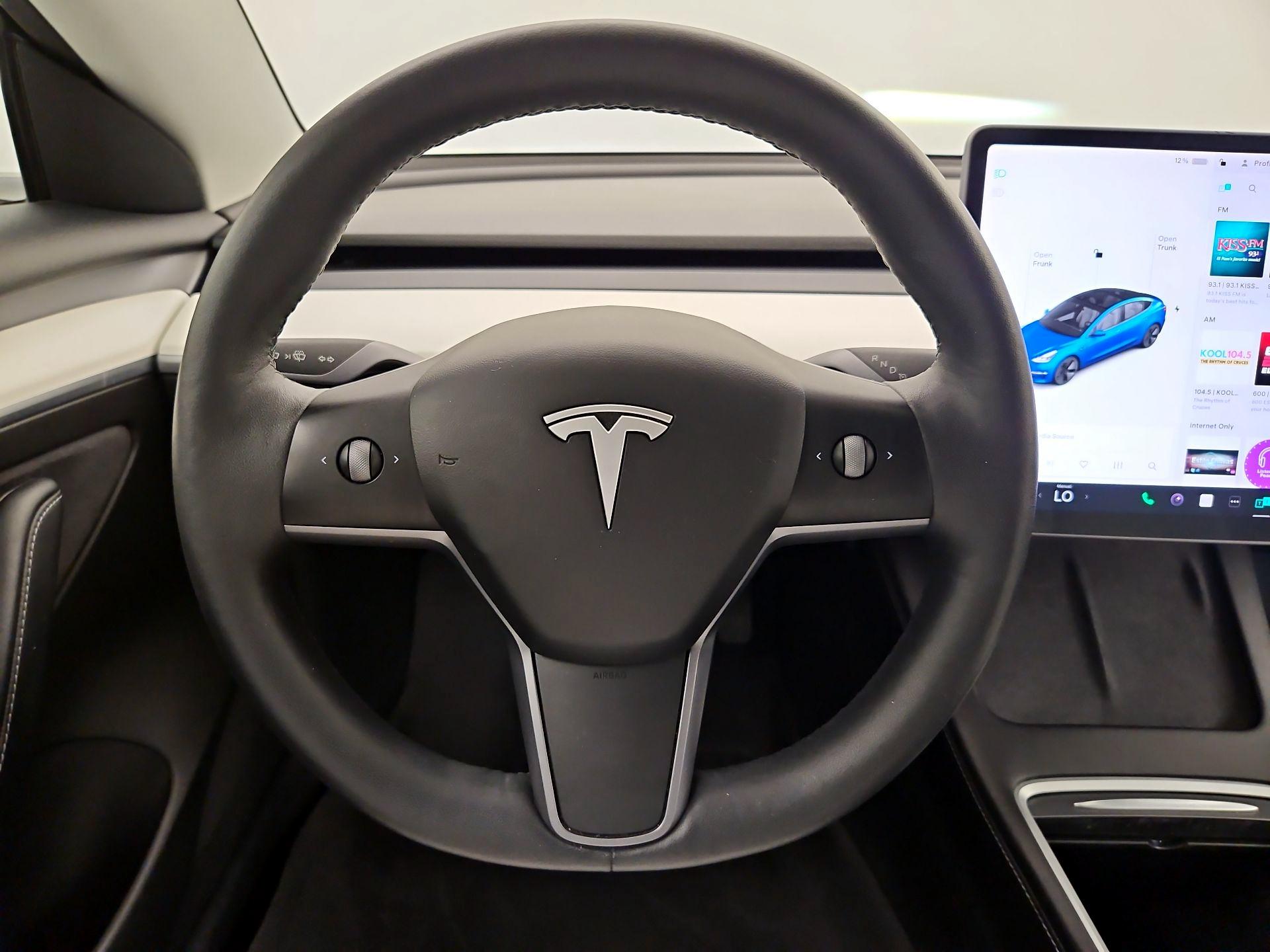 Thumbnail: 2022 Tesla Model 3 - 10