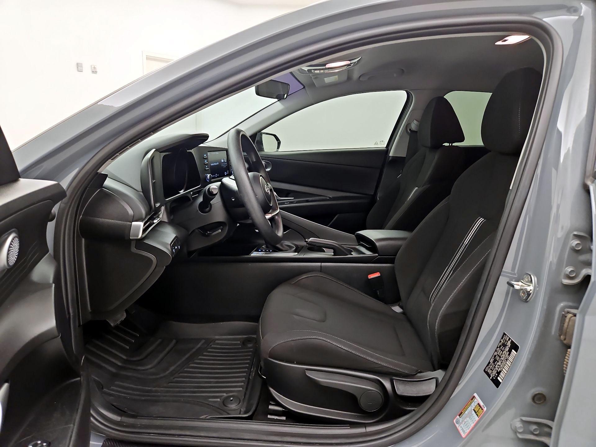 Thumbnail: 2023 Hyundai Elantra - 11