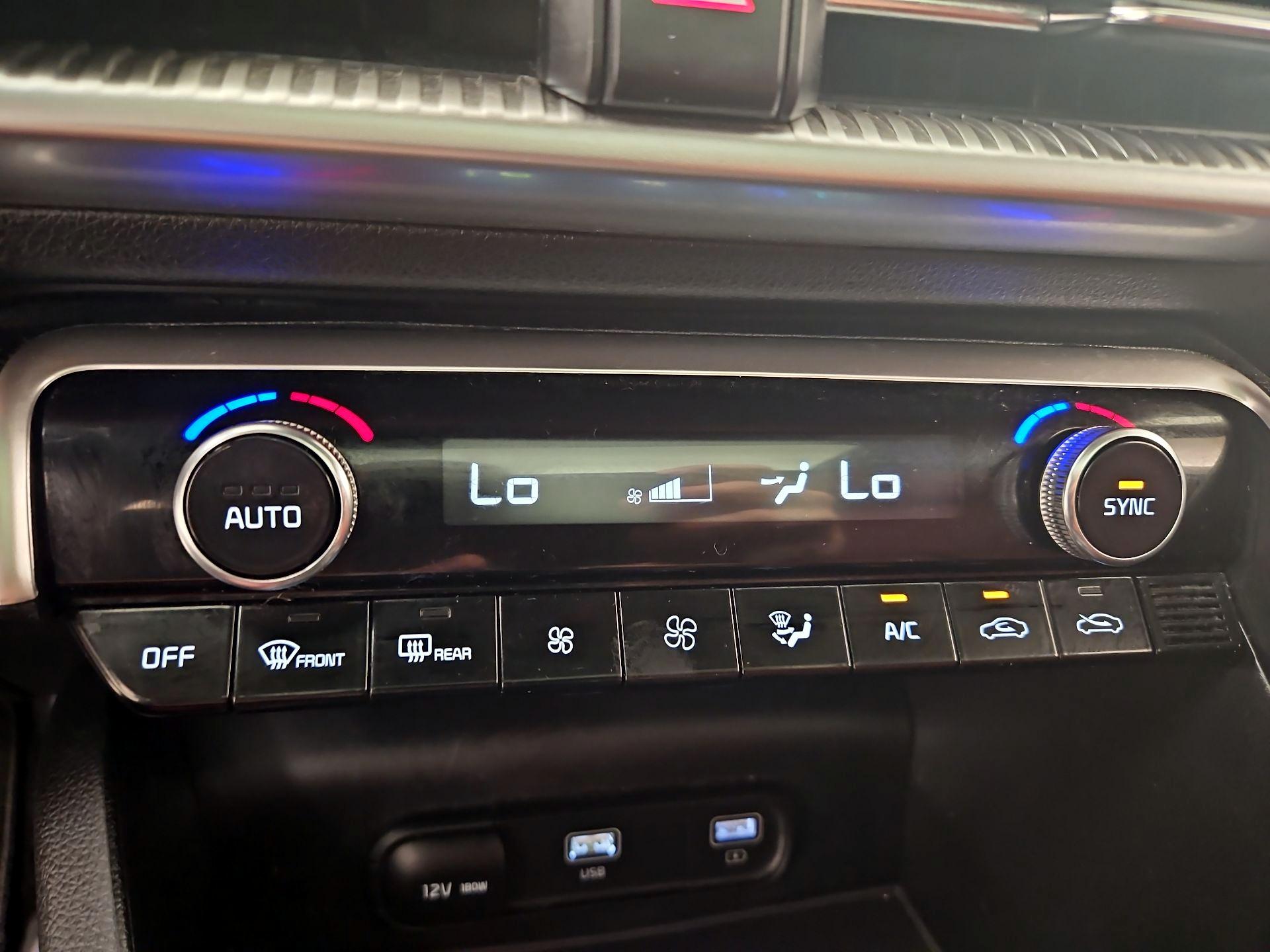 Thumbnail: 2024 Kia K5 - 17