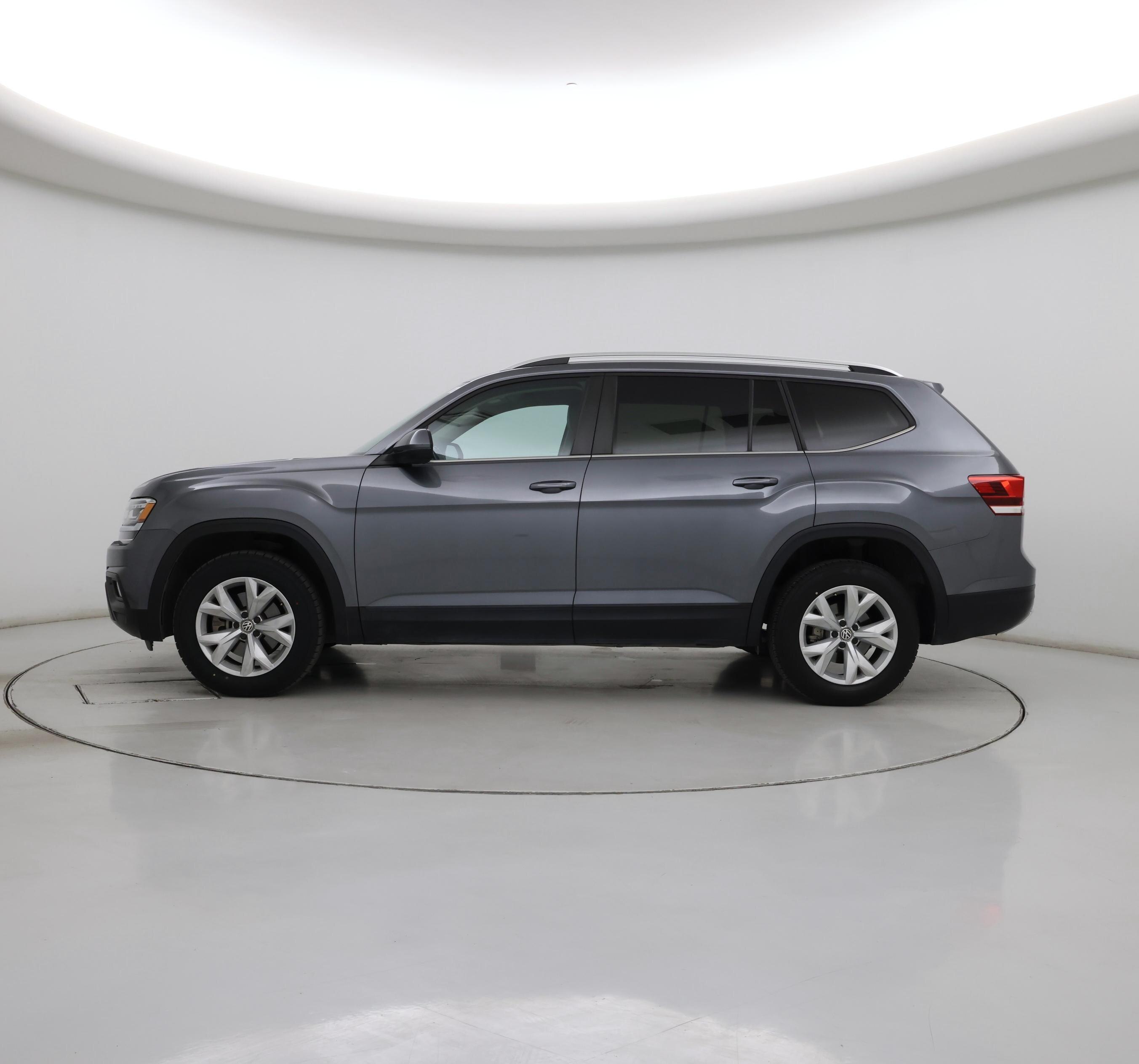 Thumbnail: 2018 Volkswagen Atlas - 3