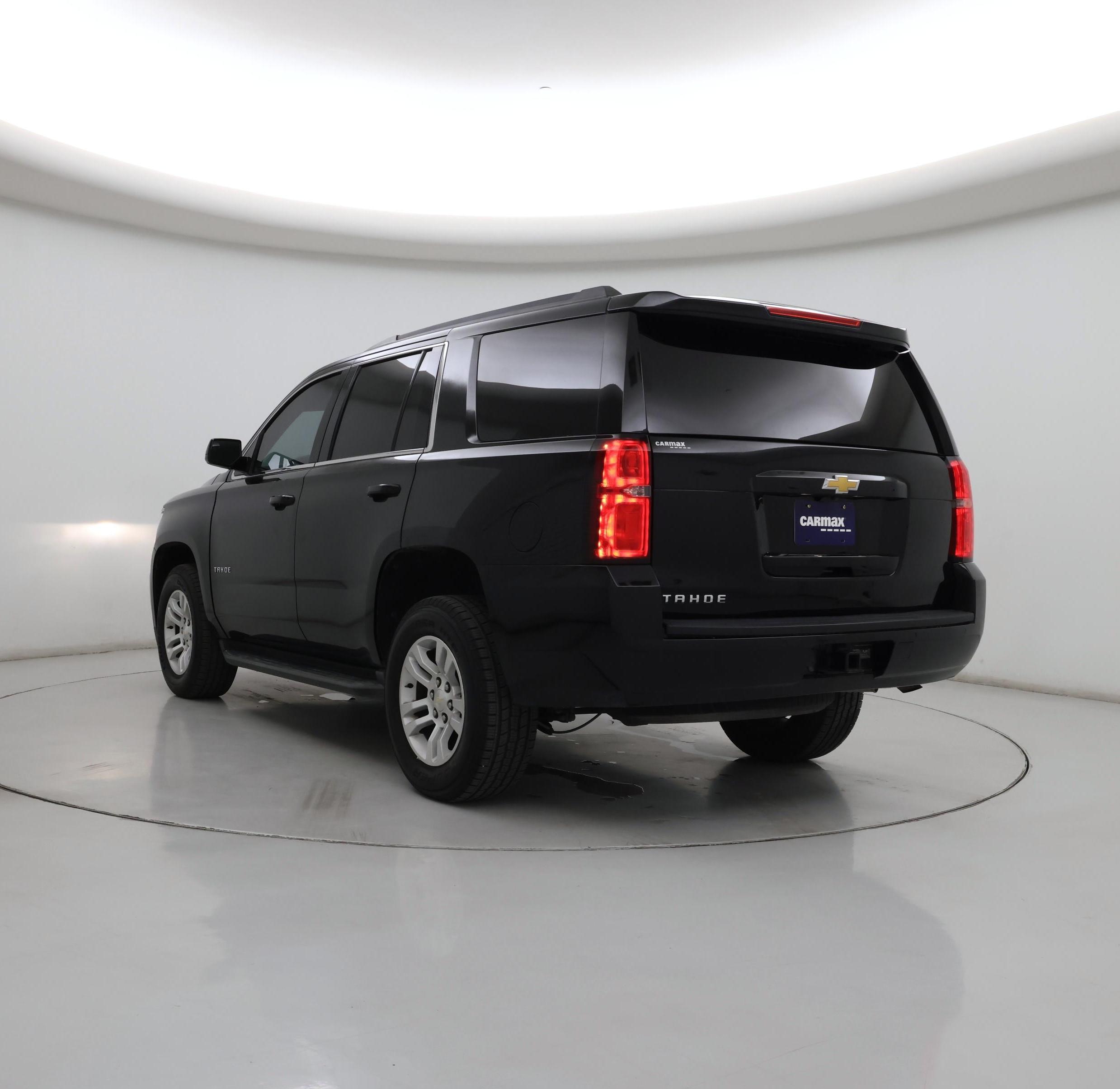 Thumbnail: 2017 Chevrolet Tahoe - 2