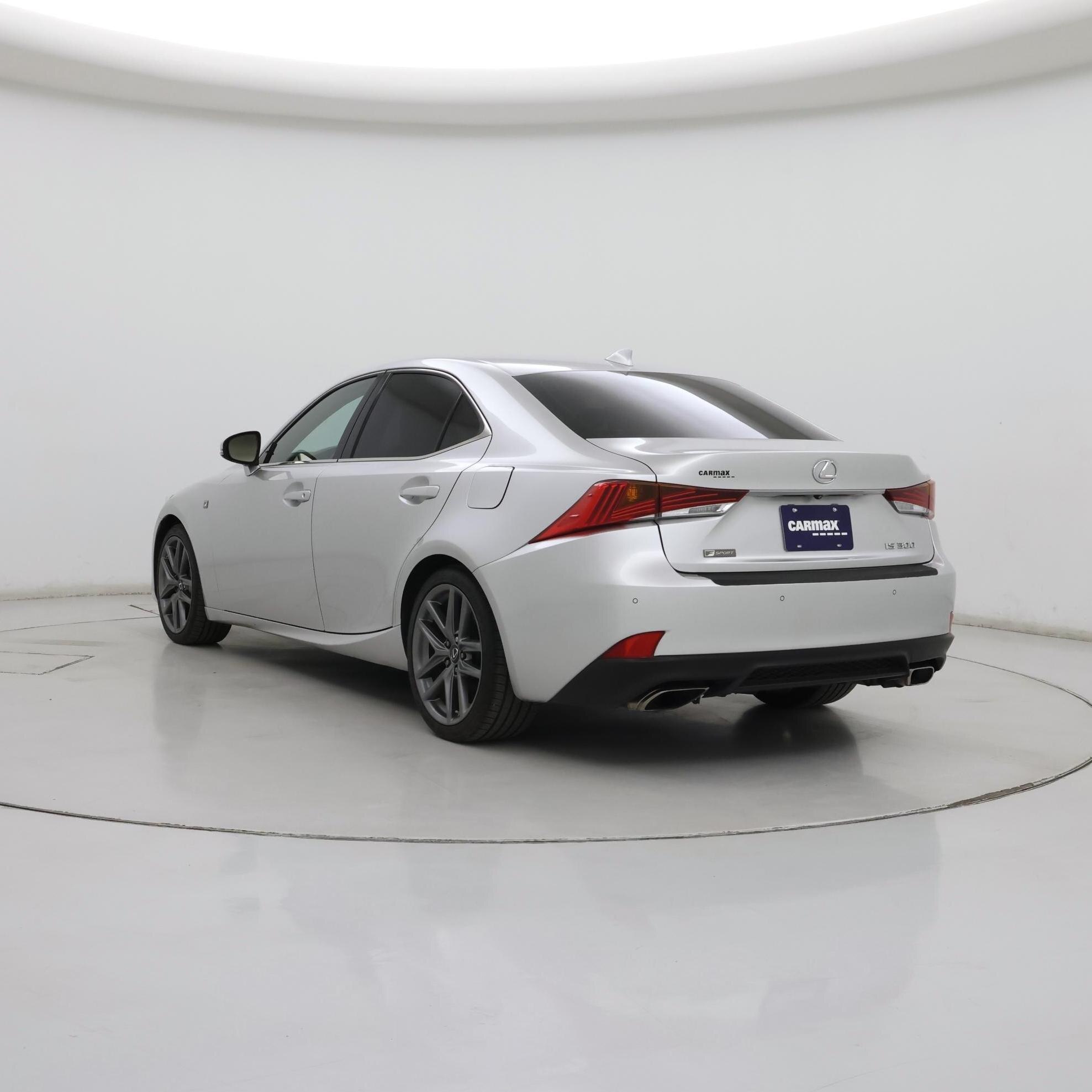 Thumbnail: 2019 Lexus IS - 2