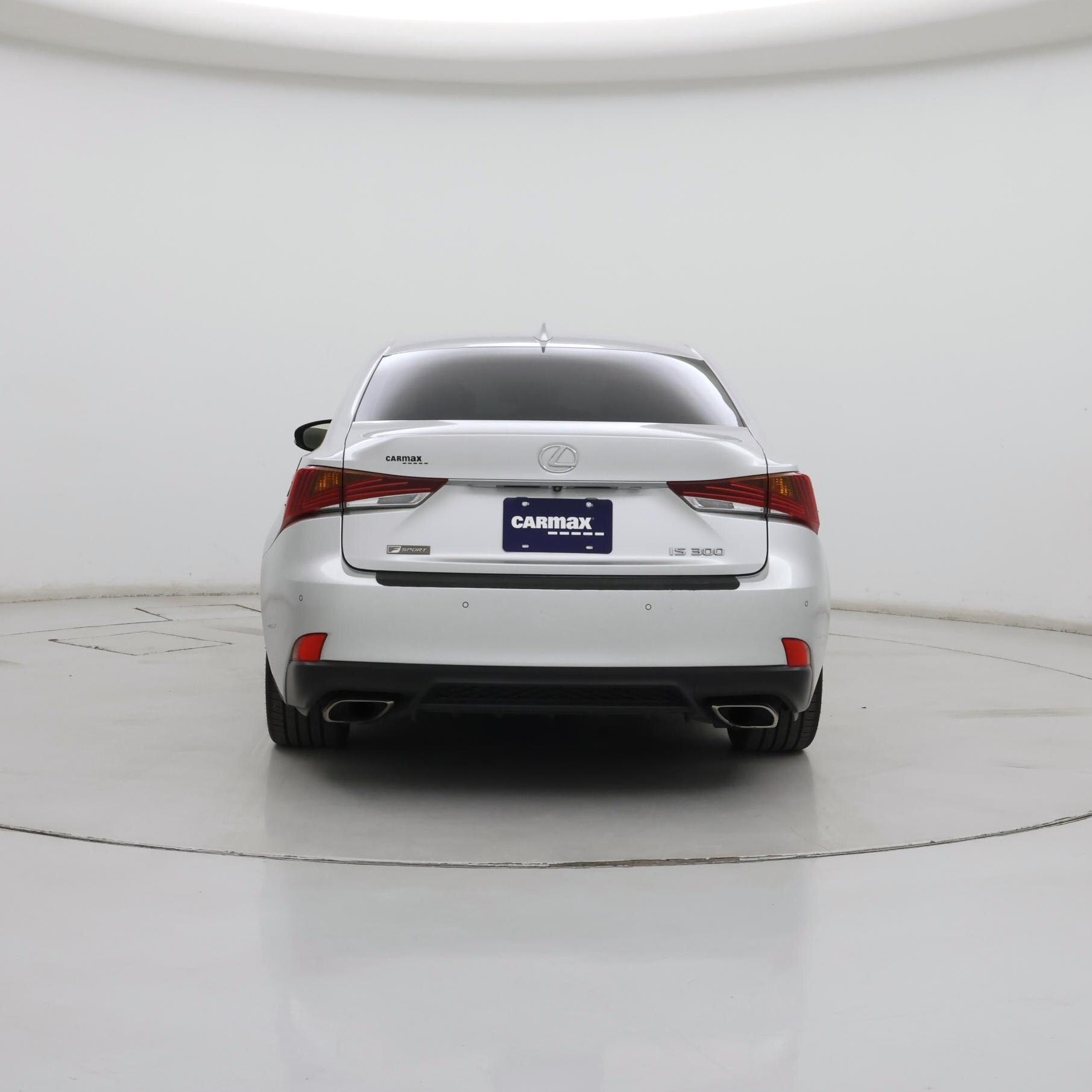 Thumbnail: 2019 Lexus IS - 6