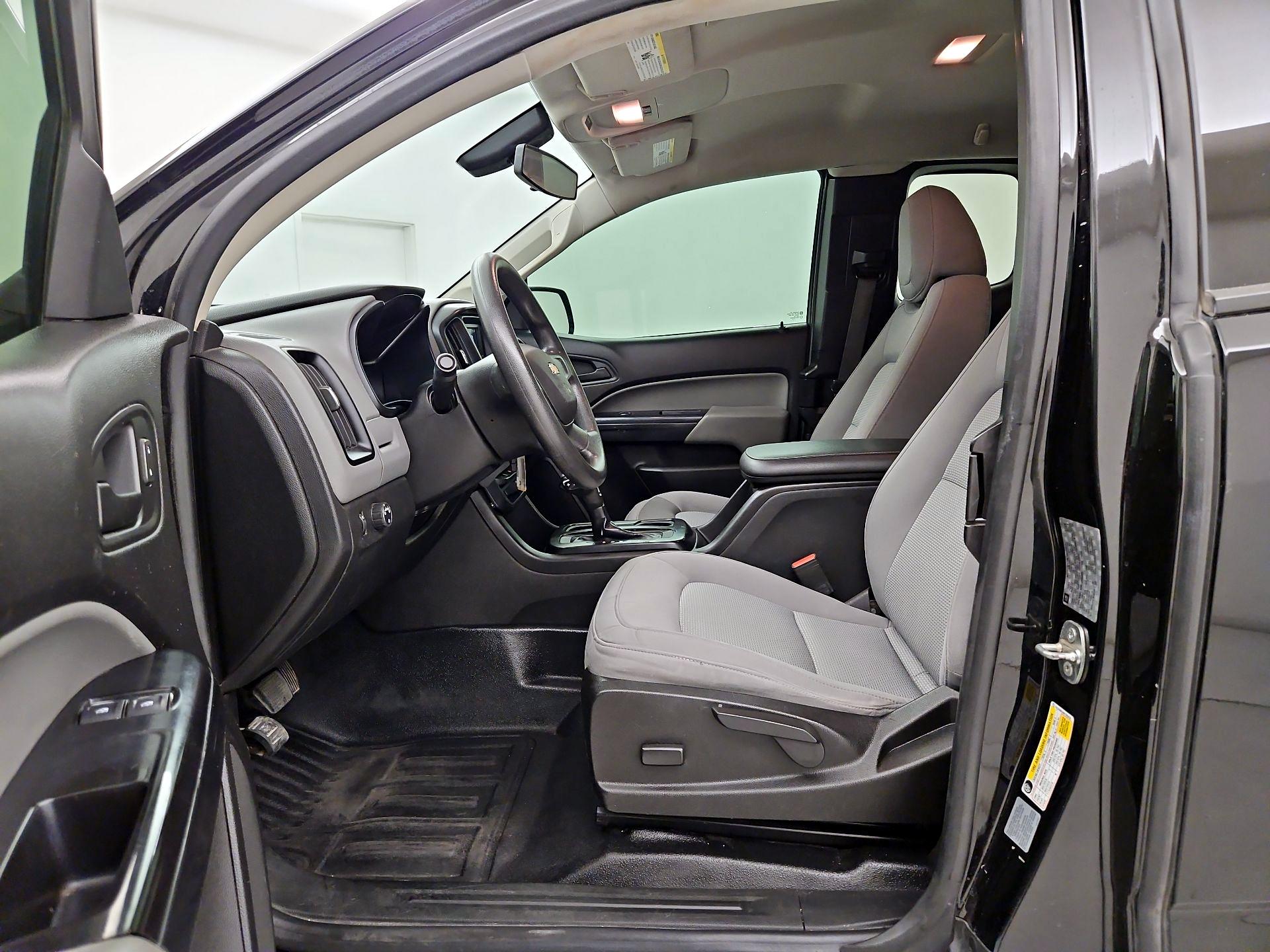 Thumbnail: 2017 Chevrolet Colorado - 11