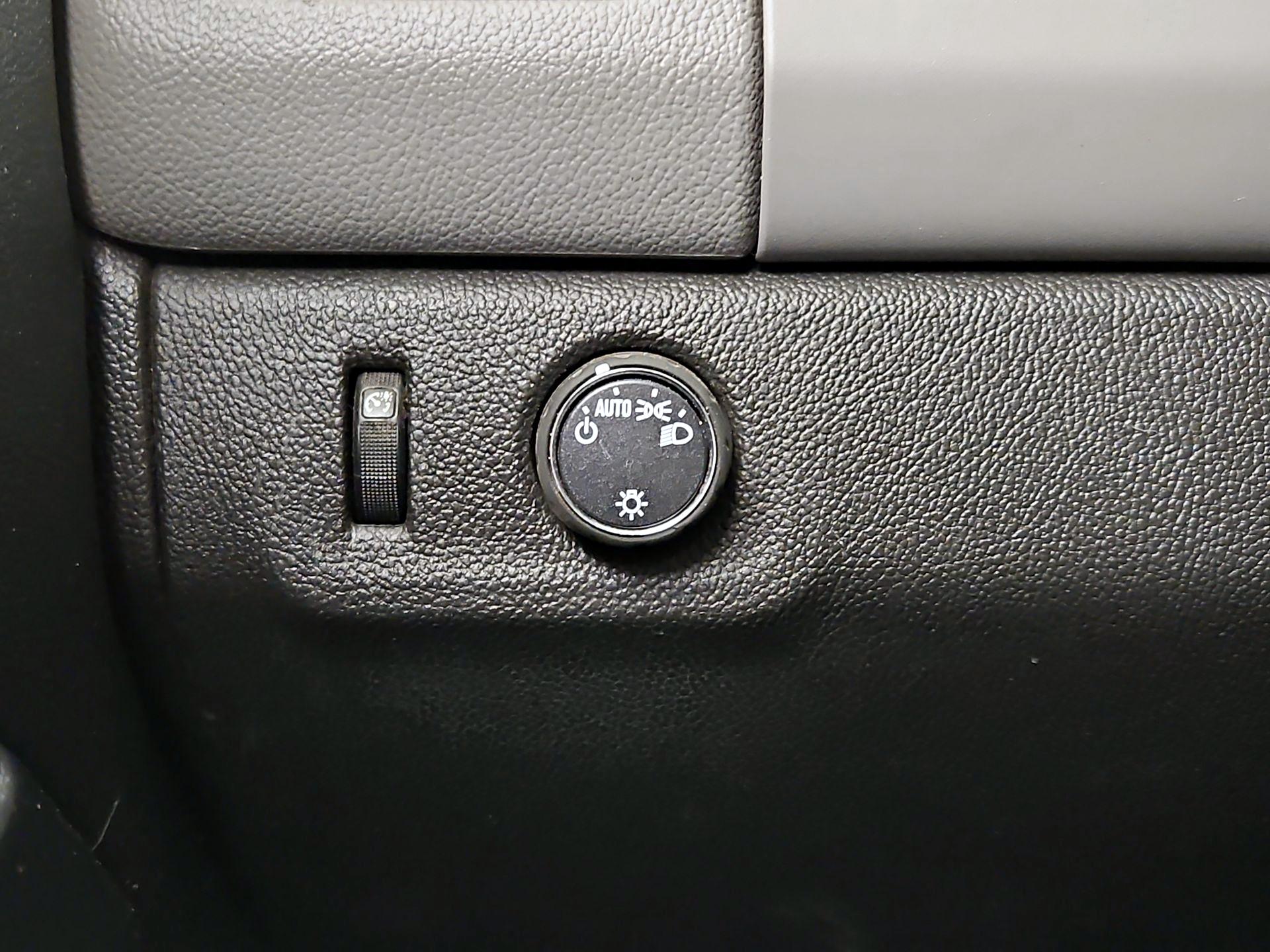 Thumbnail: 2017 Chevrolet Colorado - 13